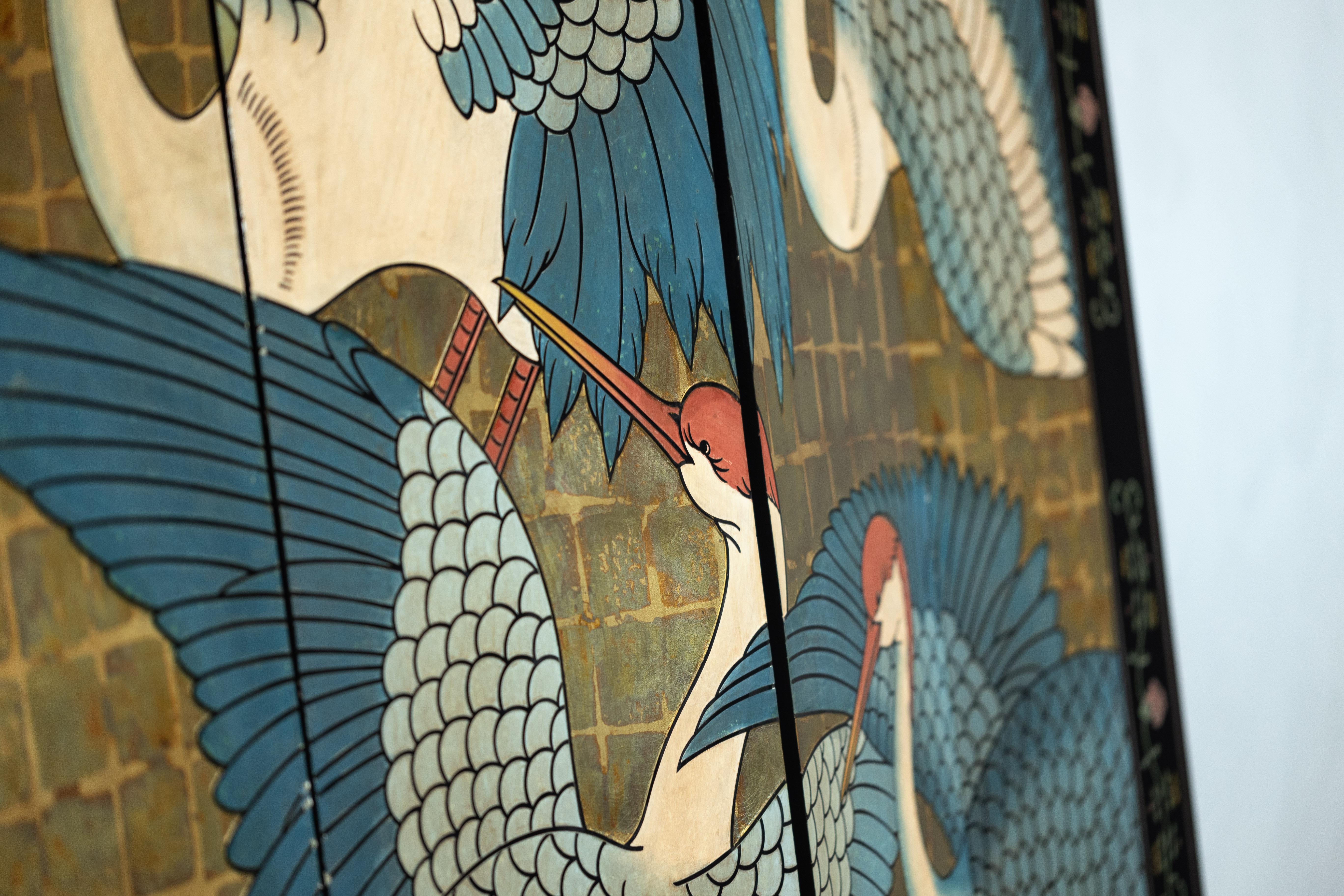Black Lacquer Screen with Cranes and Gold Leaf, Four-Panel Room Divider For Sale 11