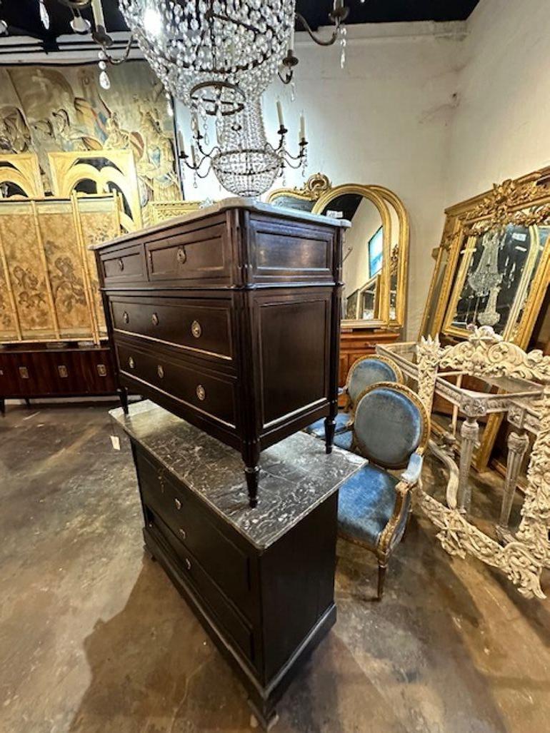 XX secolo Cassapanca vintage laccata nera con piano in marmo di Carrara in vendita