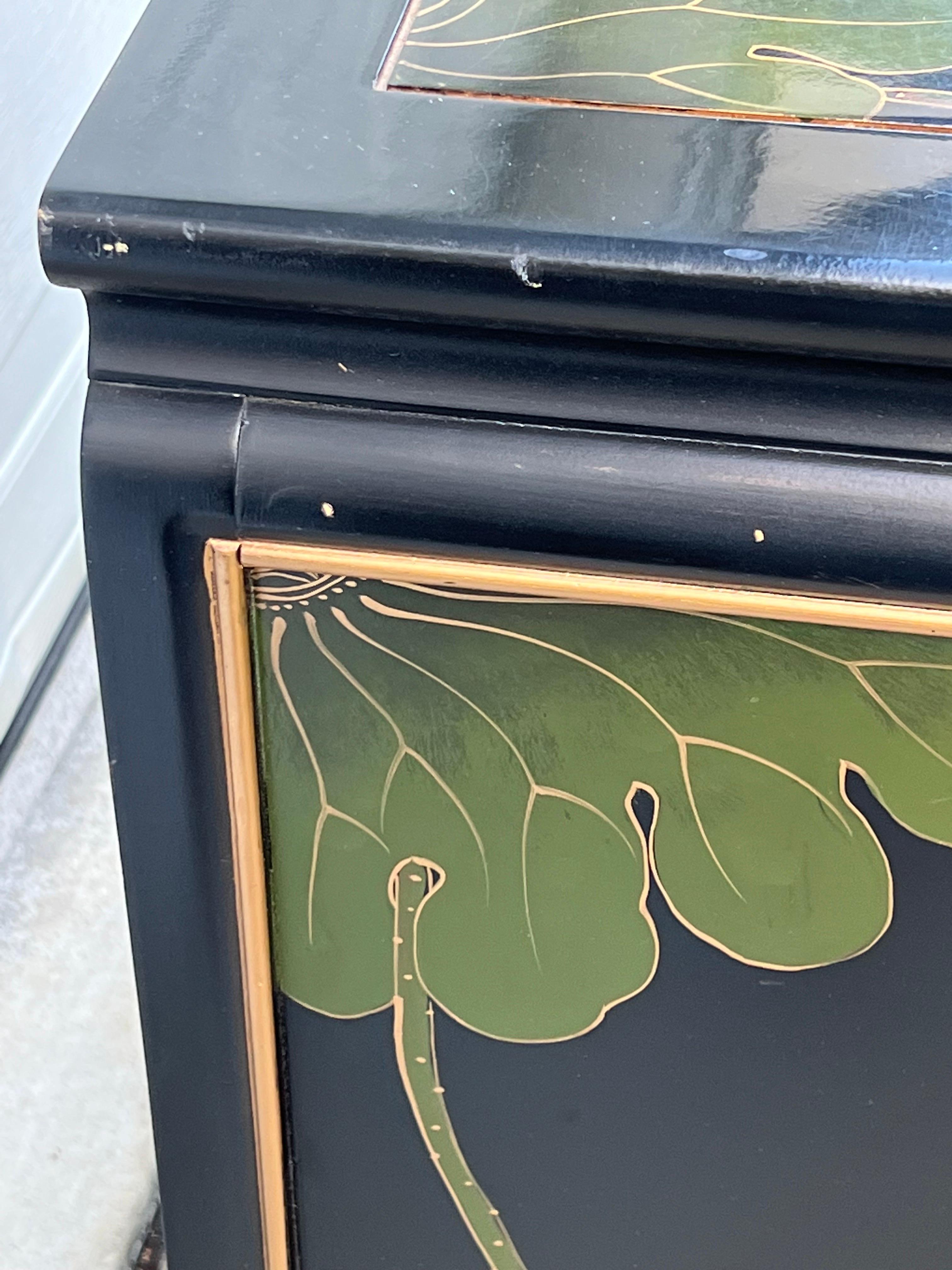 Vintage Black Lacquered Chinoiserie Buffet with Flora Design For Sale 2