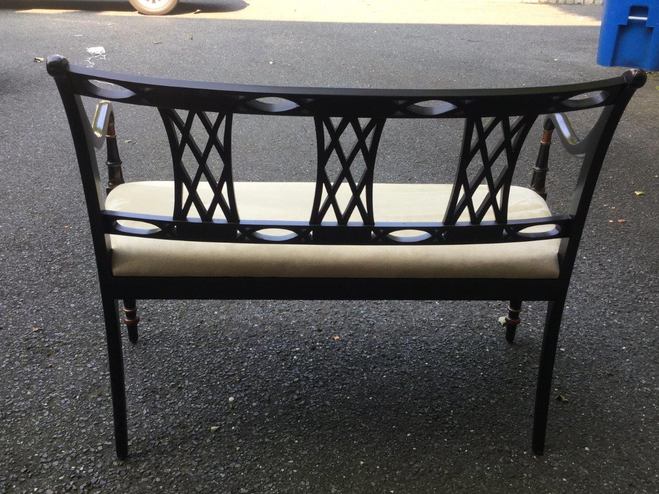 Vintage Black Laquered Hollywood Regency Settee In Good Condition In Hopewell, NJ