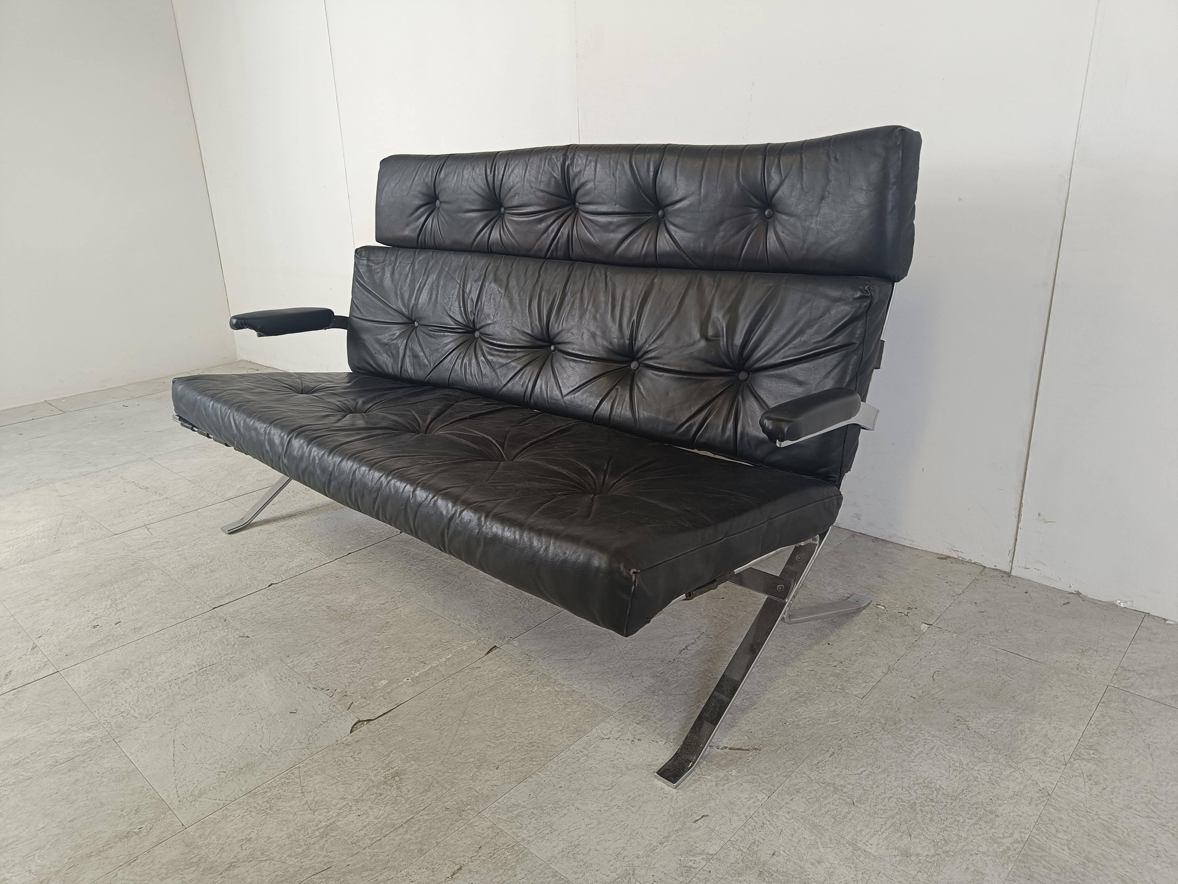 Vintage black leather and chrome sofa, 1970s For Sale 3