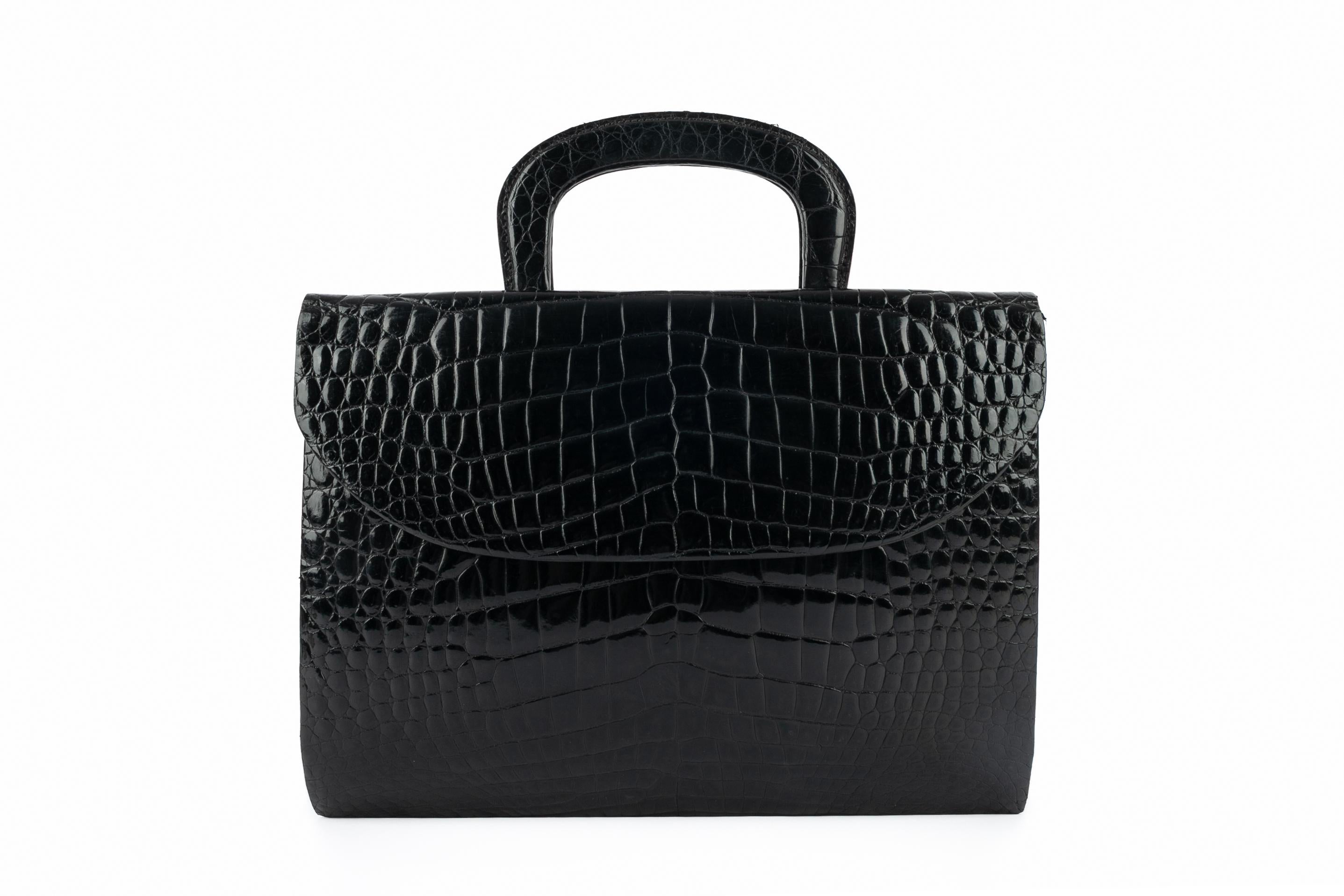 Vintage black leather bag / briefcase In Excellent Condition For Sale In SAINT-OUEN-SUR-SEINE, FR
