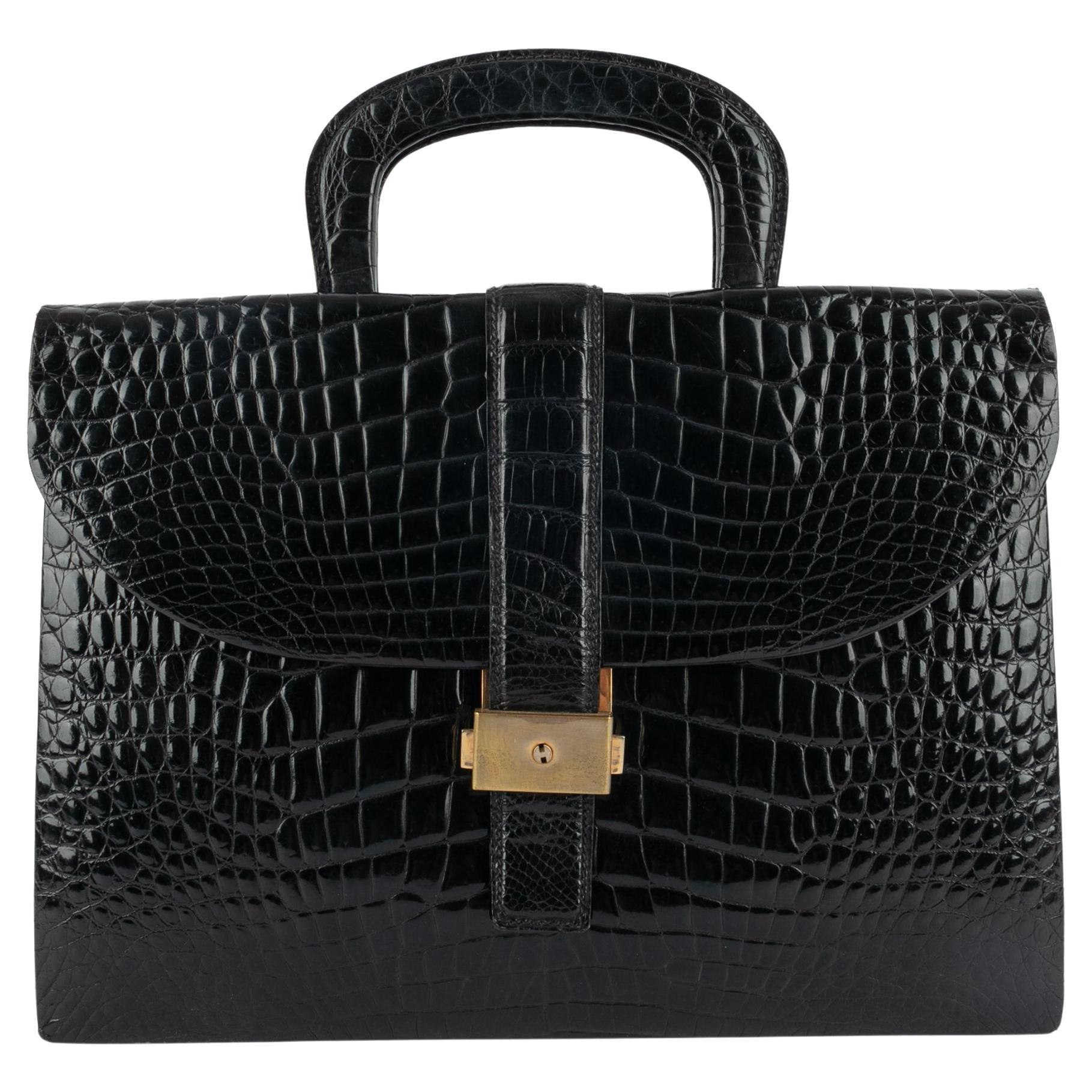 Vintage black leather bag / briefcase For Sale