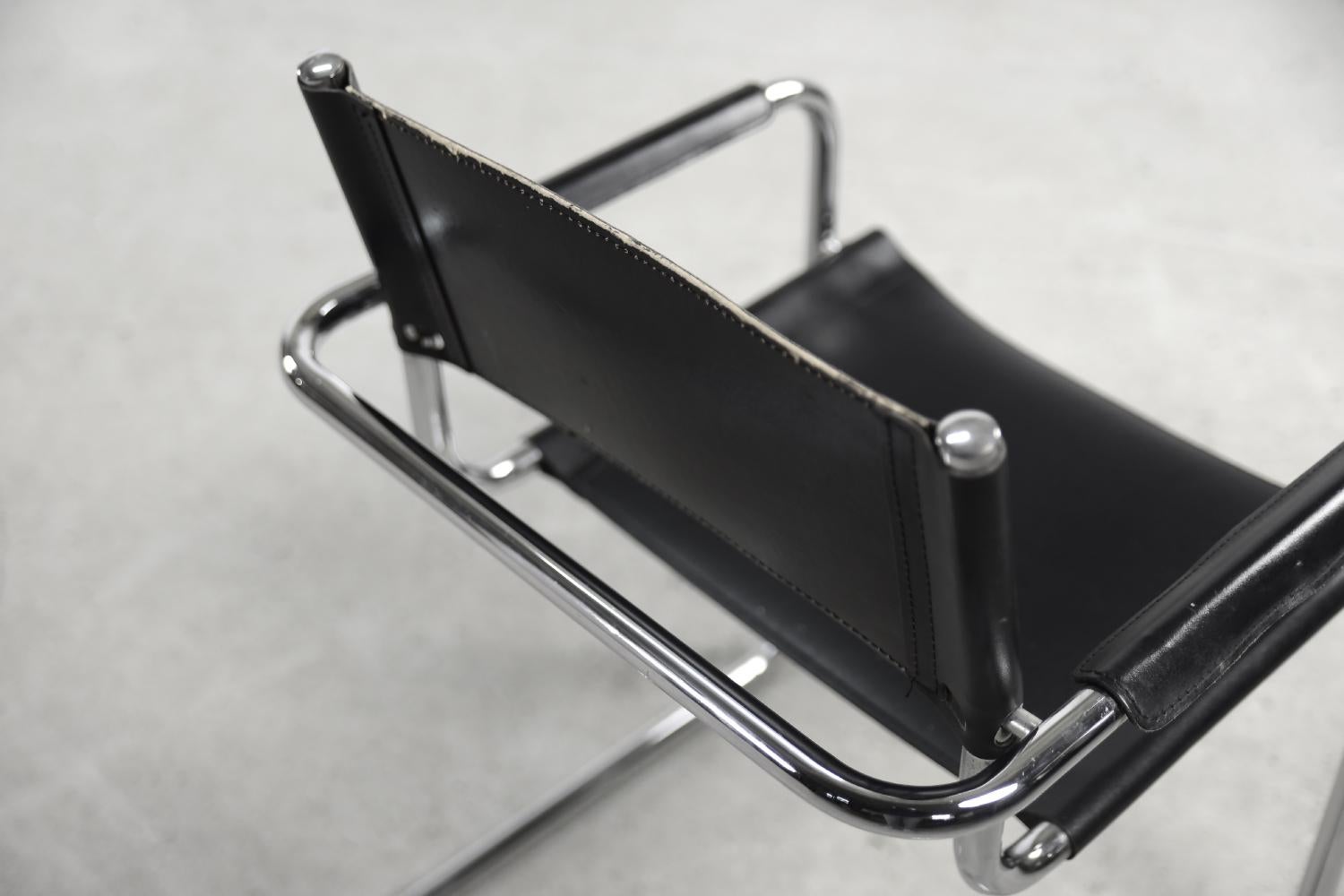 Vintage German Cubic Black Leather Bauhaus Cantilever Chair, 1960s, Set of 5 11