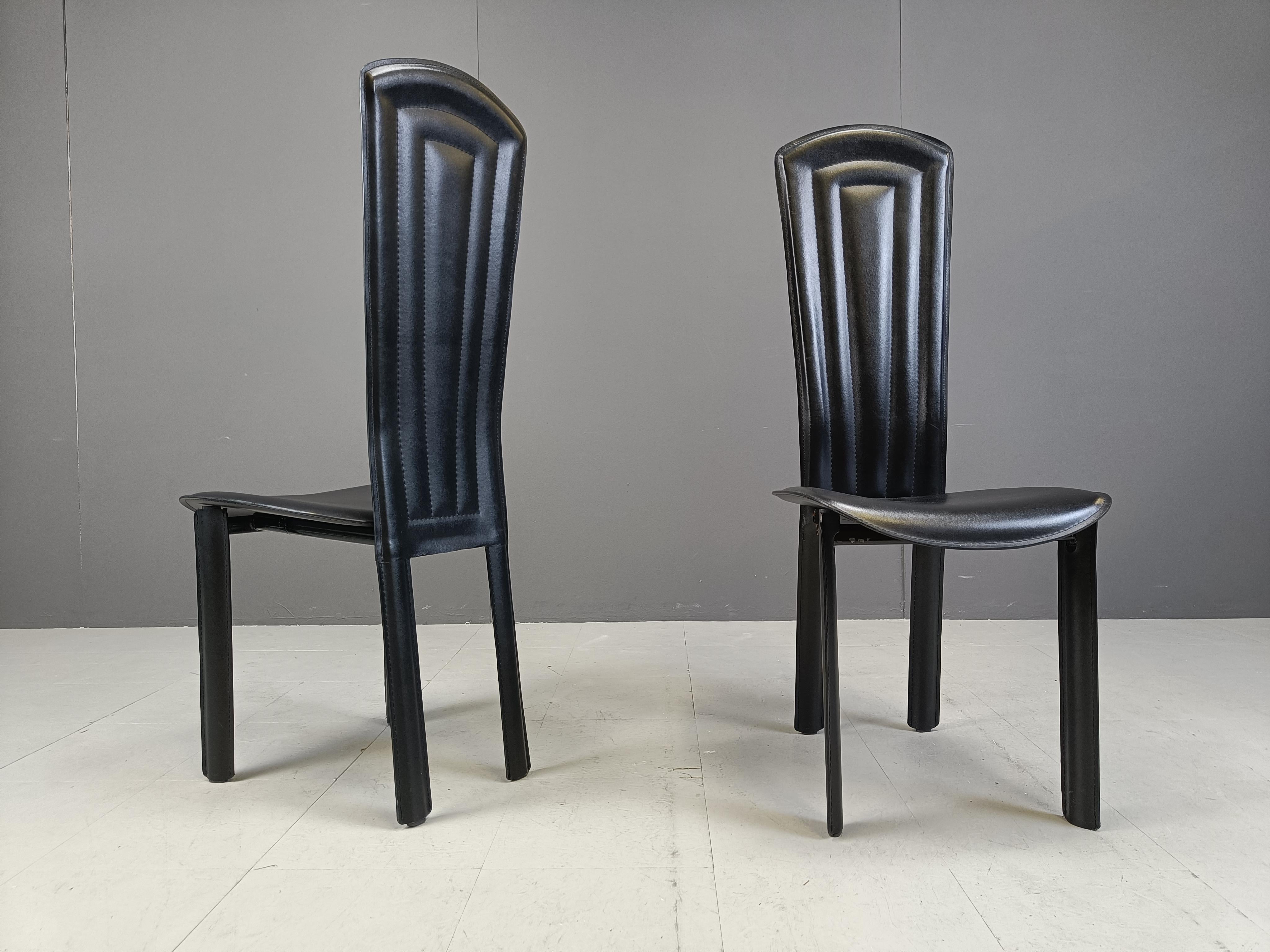 Esszimmerstühle aus schwarzem Leder, 4er-Set, 1980er-Jahre im Angebot 4