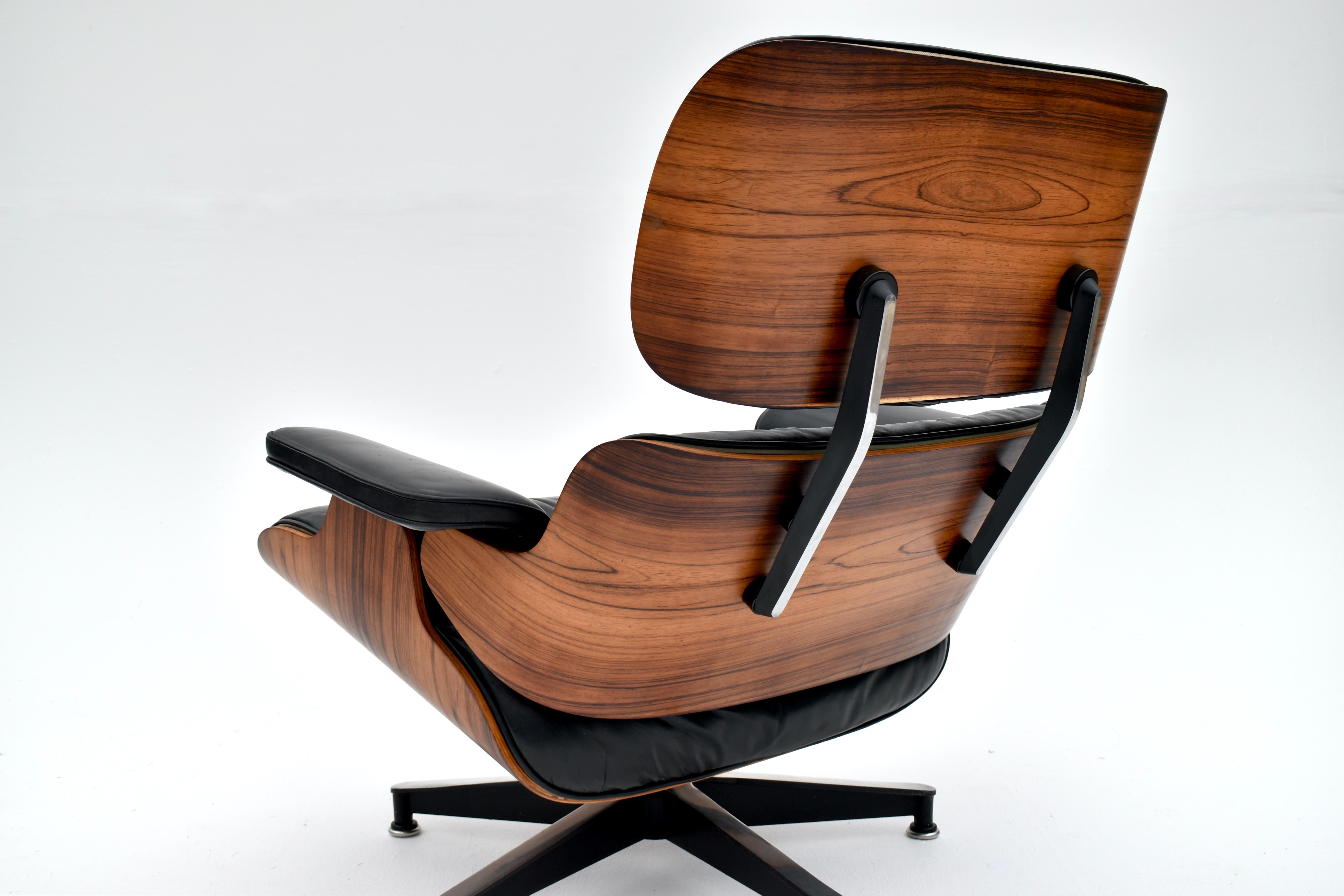Vintage Black Leather & Rosewood Eames Lounge Chair & Ottoman For Herman Miller 1