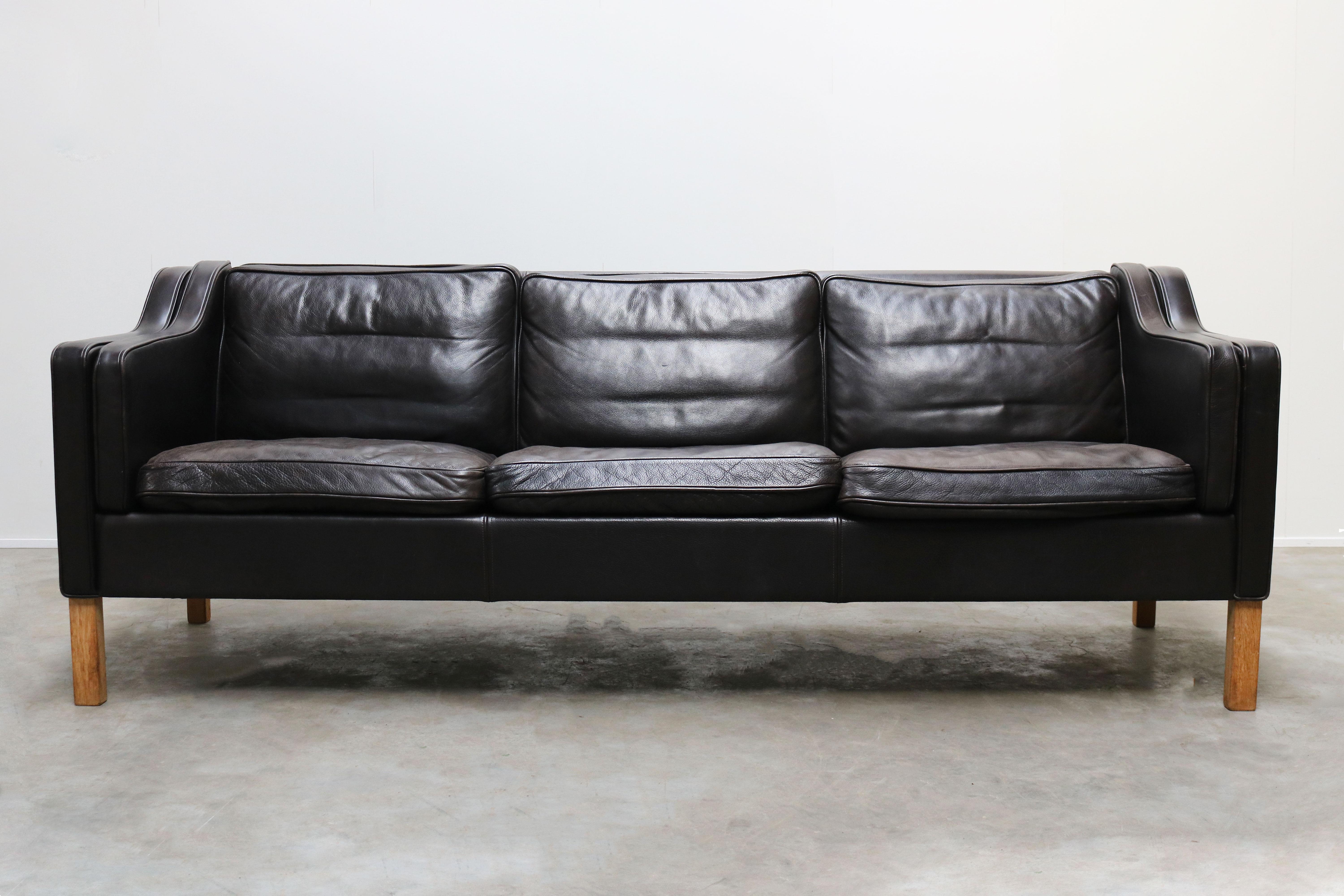 Vintage Black Leather Sofa 2213 by Børge Mogensen for Fredericia 1960 Three-Seat 4