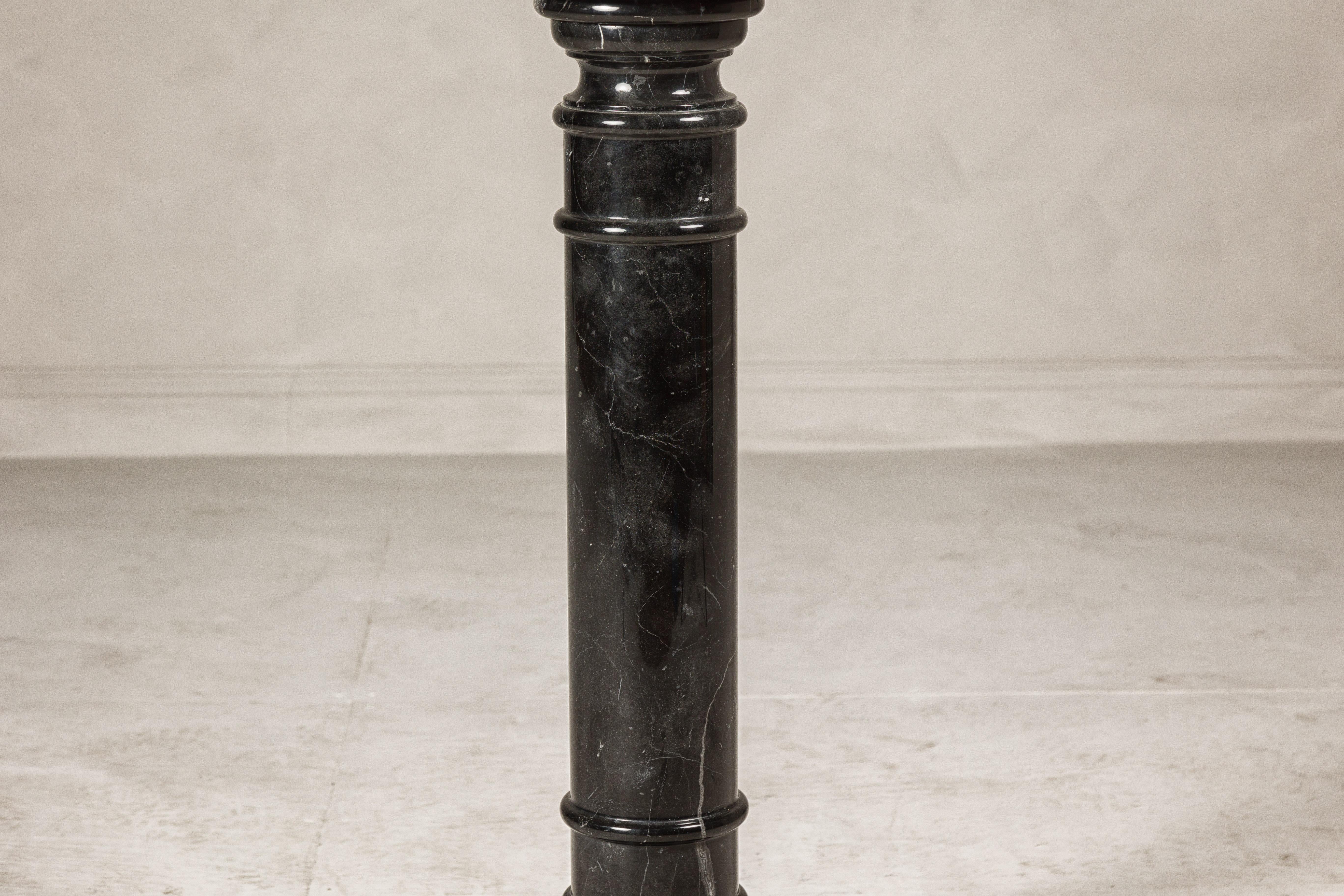 Vintage Black Marble Column Pedestal with White Veining and Stepped Base For Sale 1