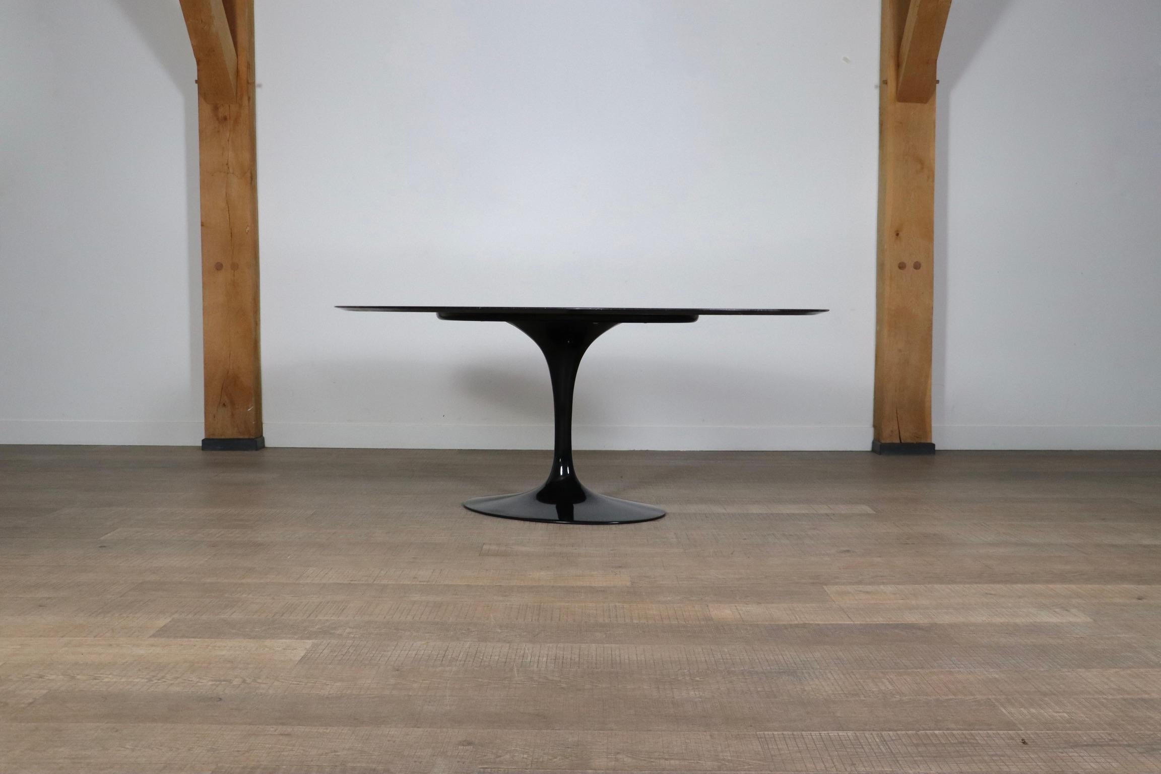 Vintage Black Marble Tulip Oval Dining Table By Eero Saarinen For Knoll, 1970s 6