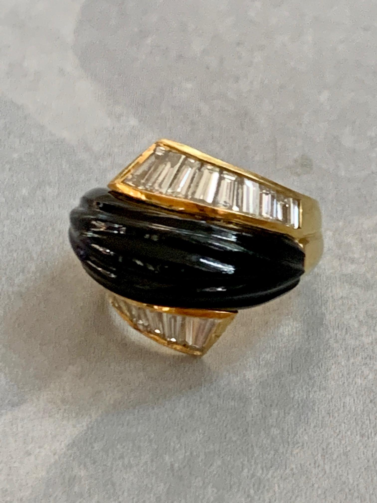 Vintage Black Onyx and Diamond Baguette 18 Karat Gold Ring 4