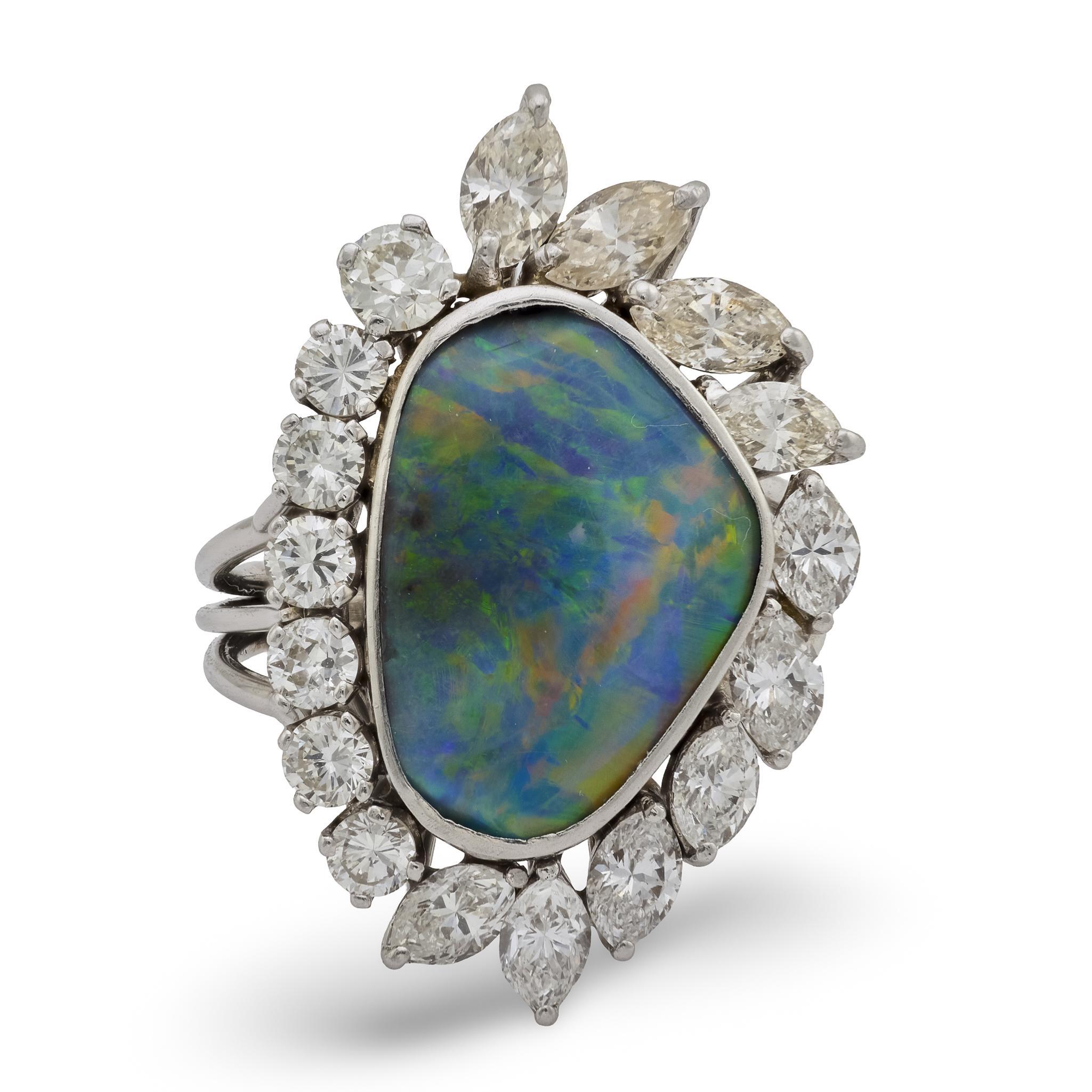 Vintage Schwarzer Opal Diamant 14k Weißgold Cluster-Cocktailring (Moderne) im Angebot