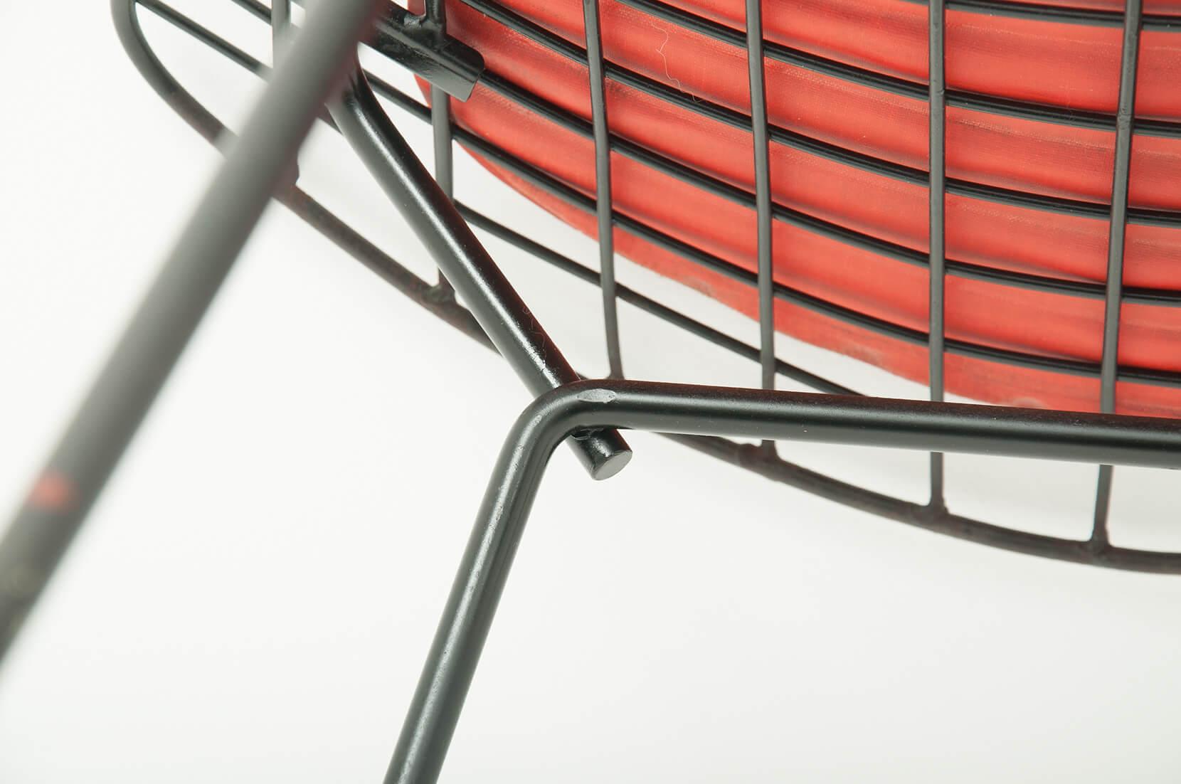 vintage bertoia chair