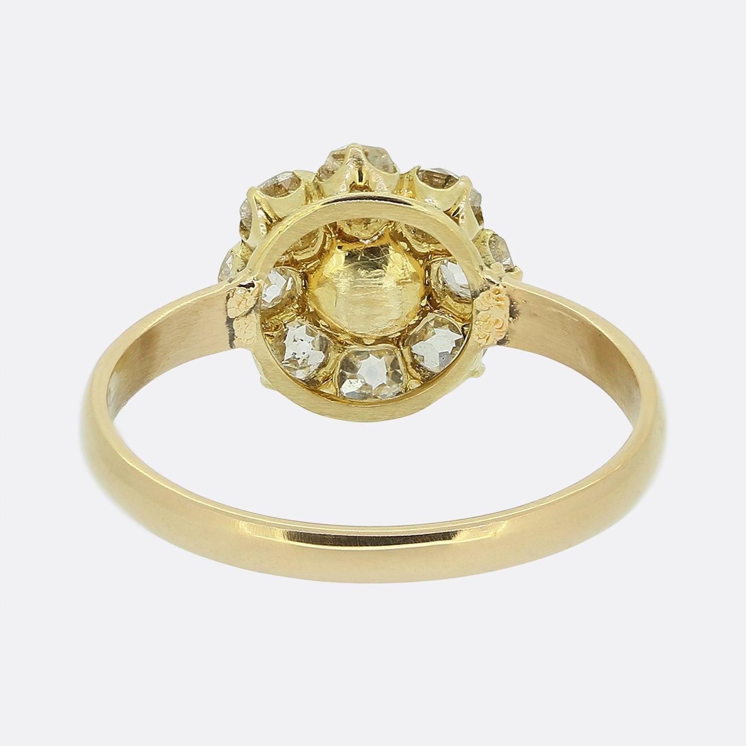 Vintage Cluster-Ring mit schwarzer Perle und Diamant im Zustand „Gut“ im Angebot in London, GB