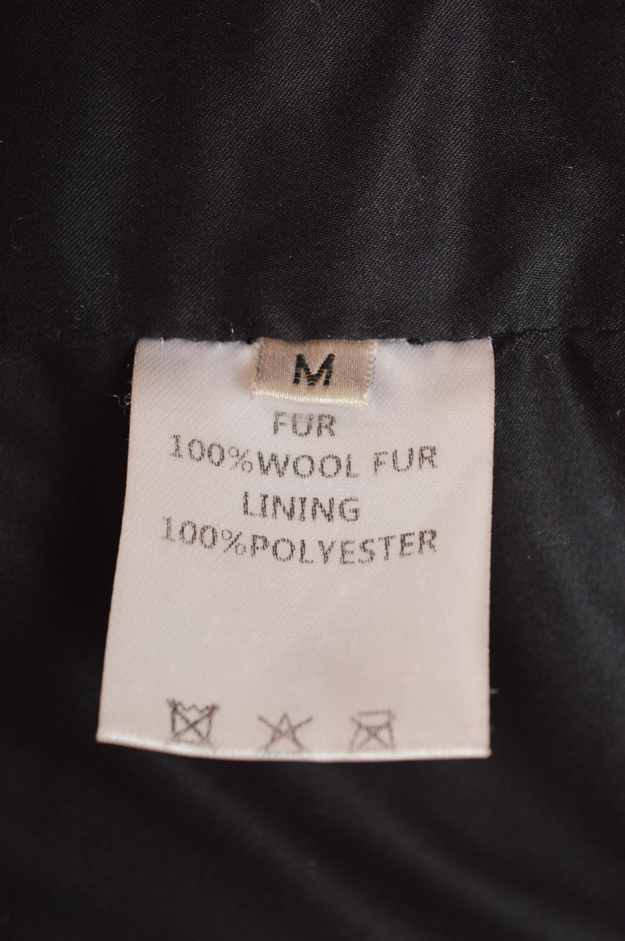 Cappotto invernale in pelliccia di shearling rosa e nero vintage - Giacca bouclé in vendita 5