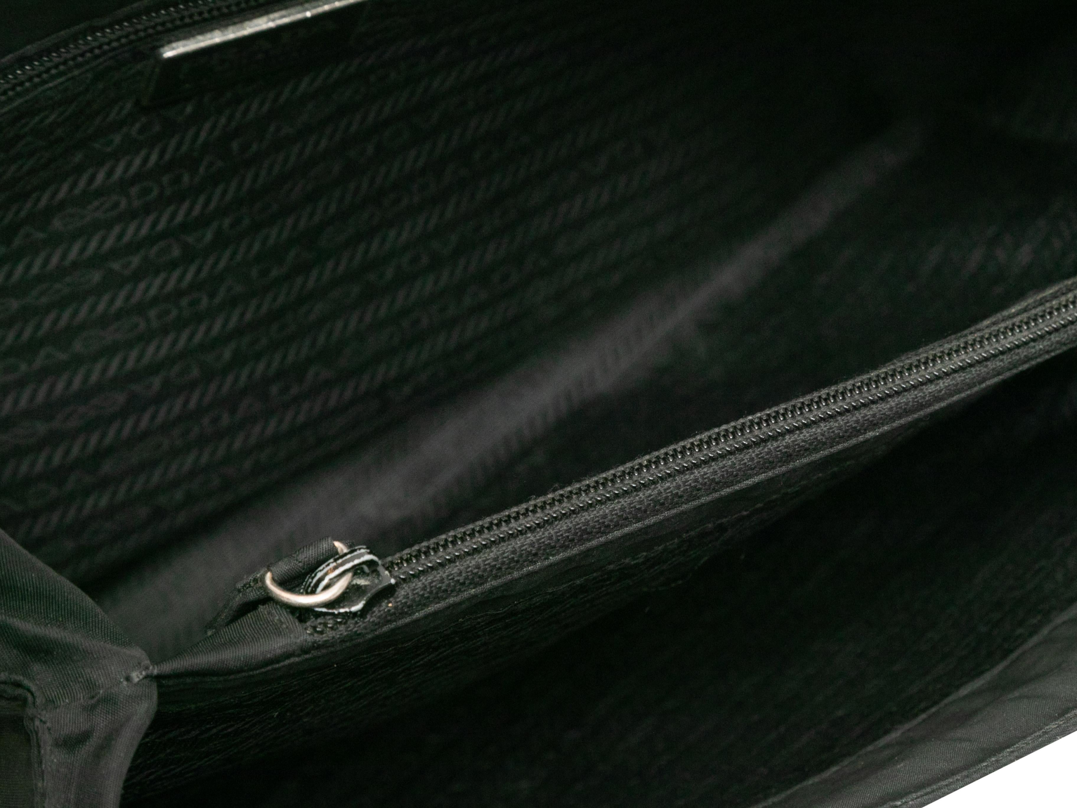 Borsa Prada vintage nera anni '90 in nylon In condizioni buone a New York, NY