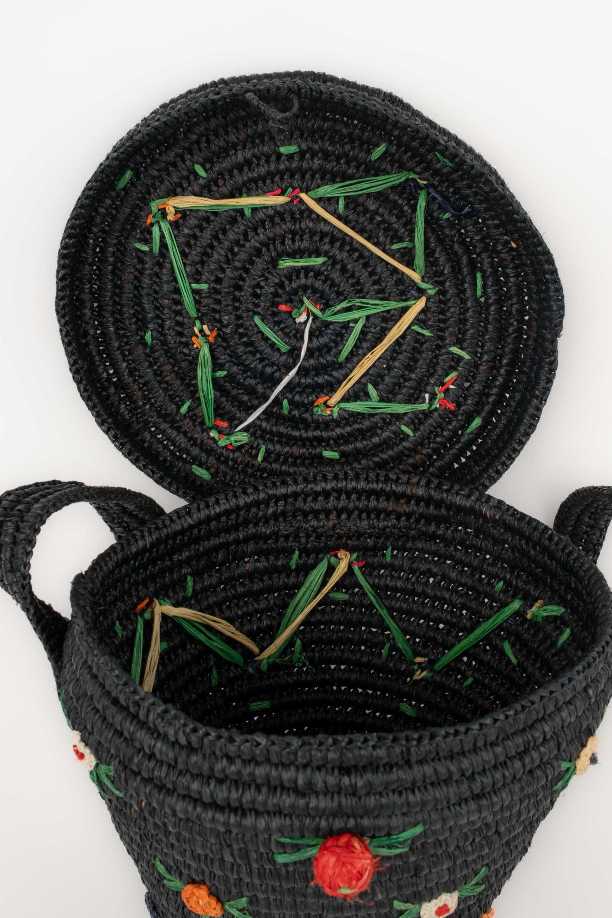 Vintage Black Raffia Bag For Sale 4