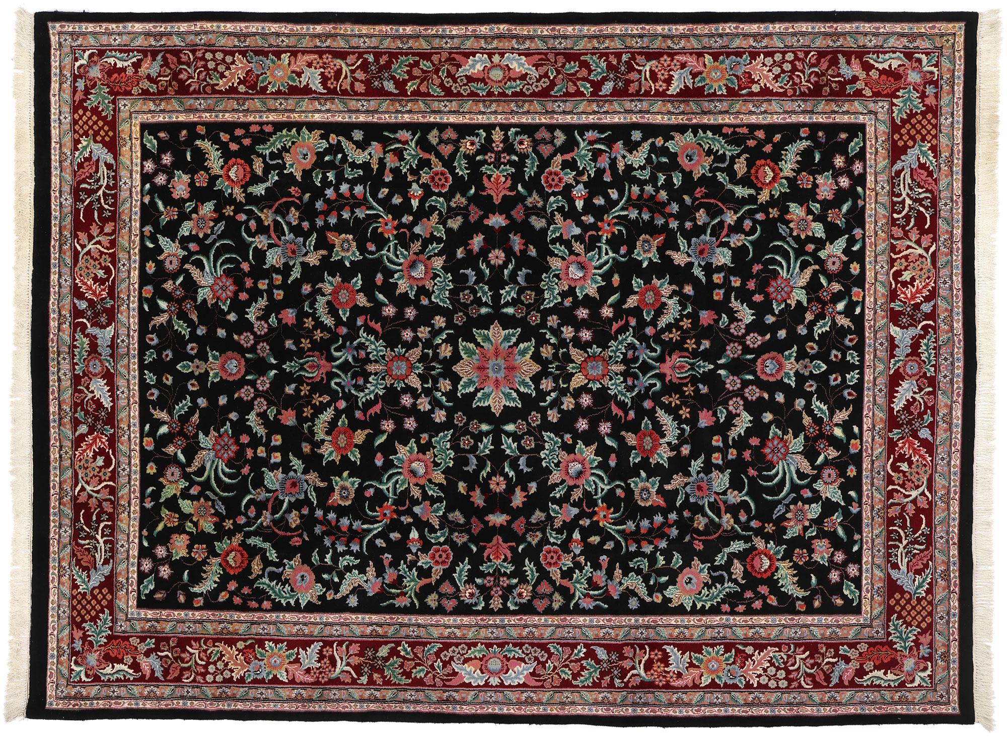 Schwarzer indischer Sarouk-Blumenteppich im Vintage-Stil im Angebot 2