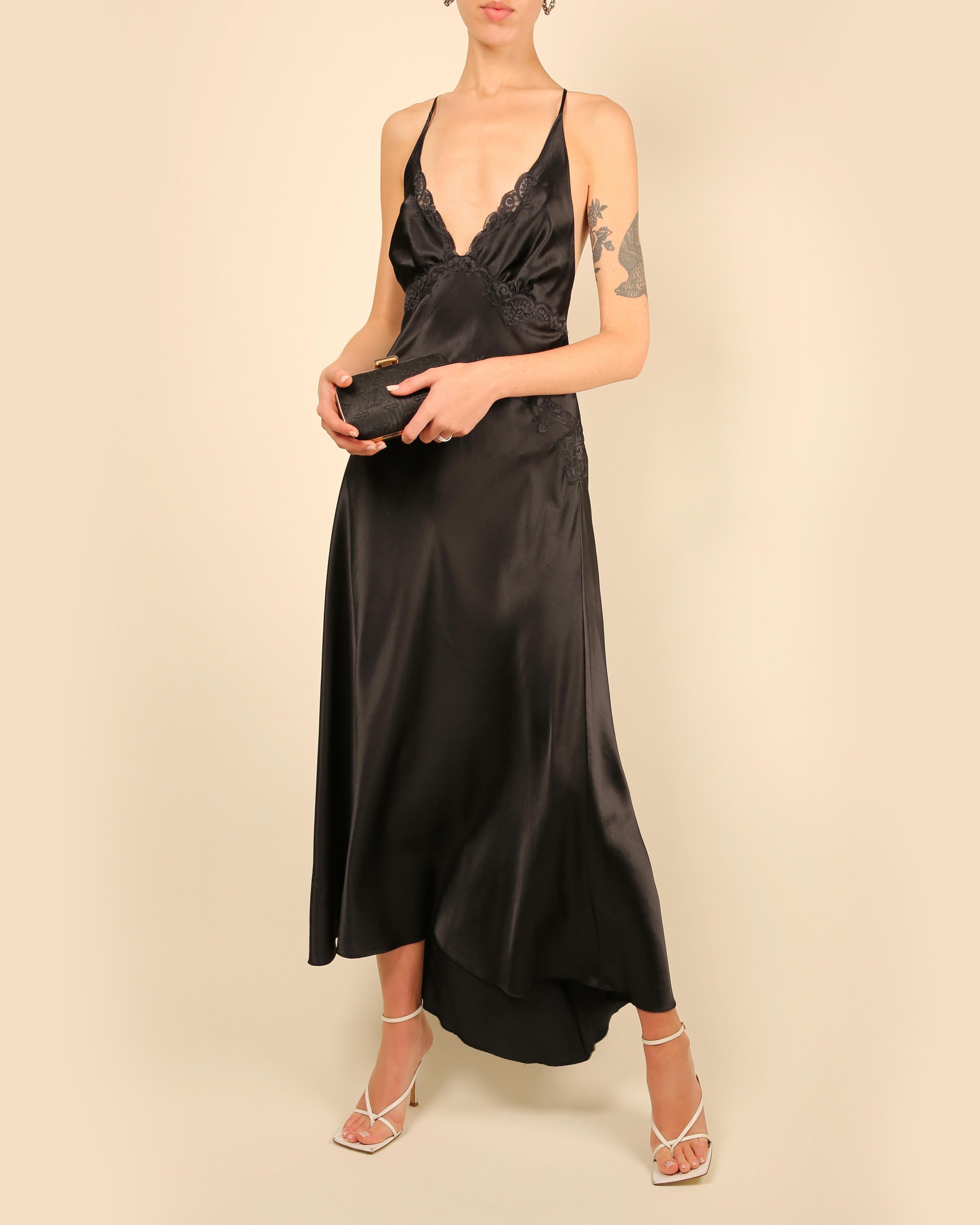 Vintage black satin silk lace plunging backless night gown slip maxi dress M In Fair Condition For Sale In Paris, FR