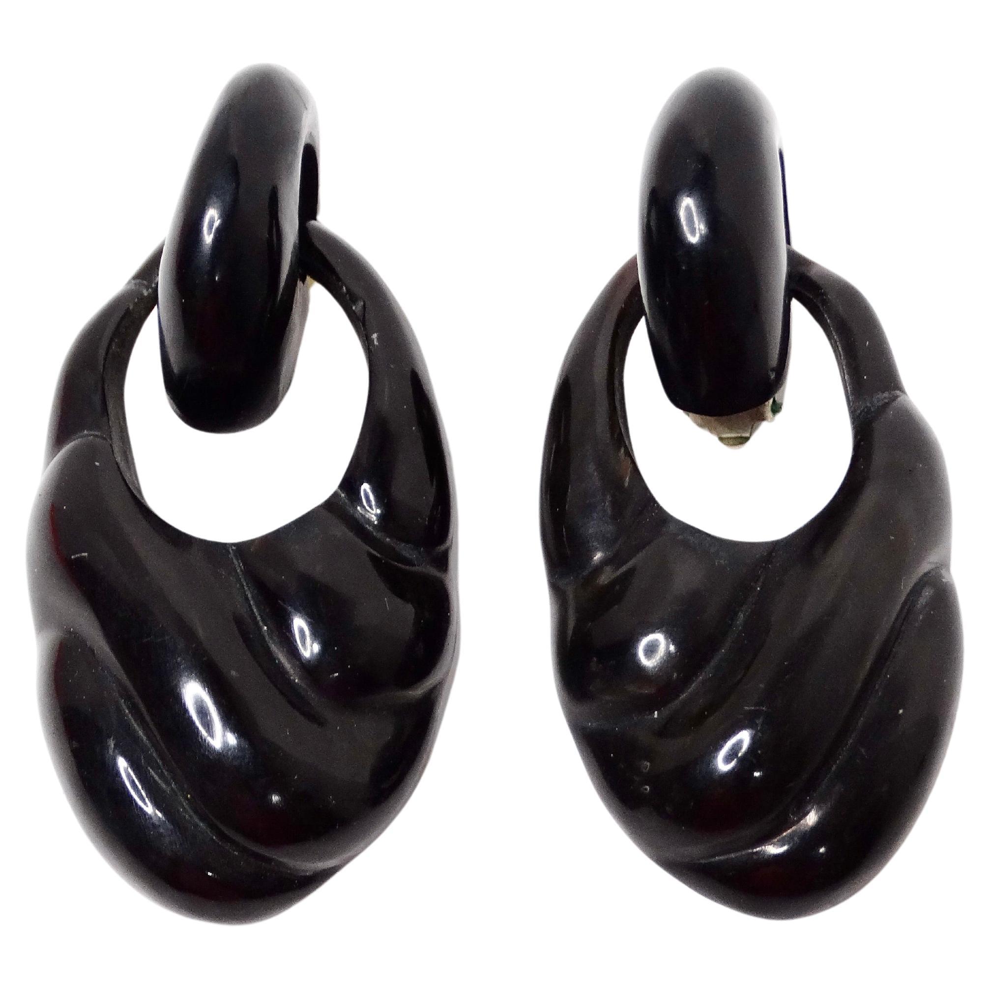 Orecchini a clip in celluloide scultorea nera d'epoca in stile battiporta
