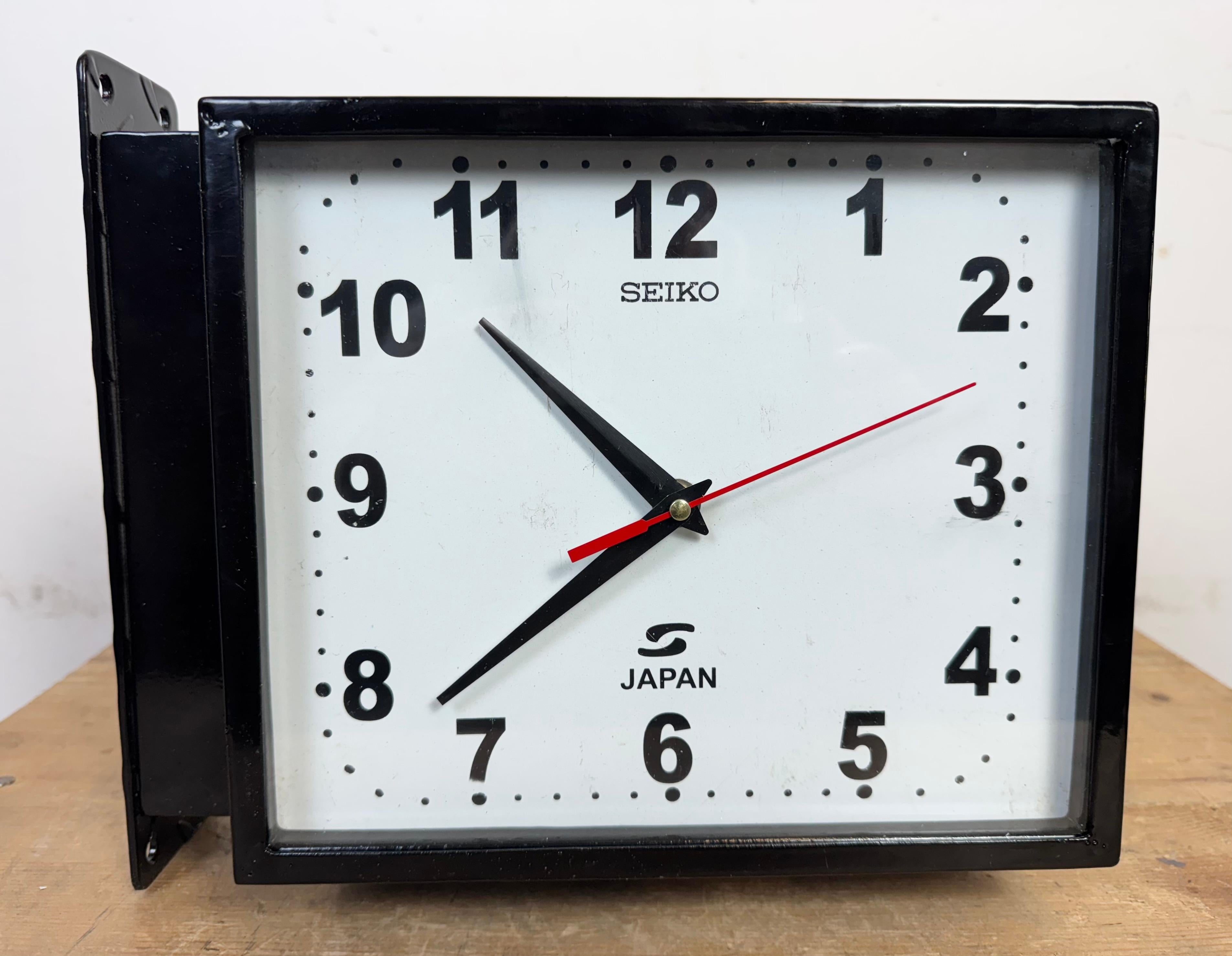 Reloj de pared vintage Seiko Maritime negro de doble cara, años 1970 4