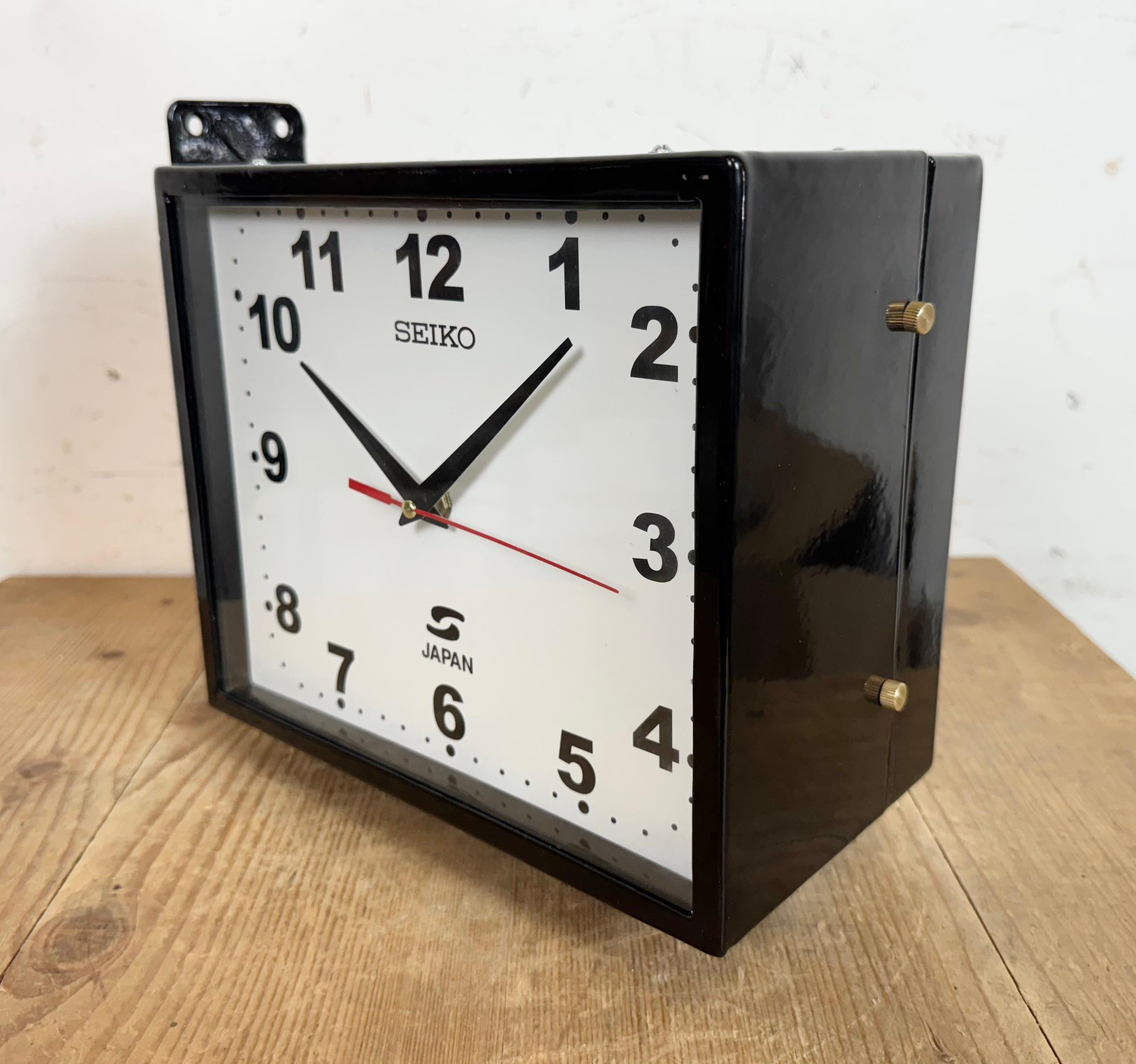 Vintage Black Seiko Maritime Double-Sided Wall Clock, 1970s In Good Condition For Sale In Kojetice, CZ