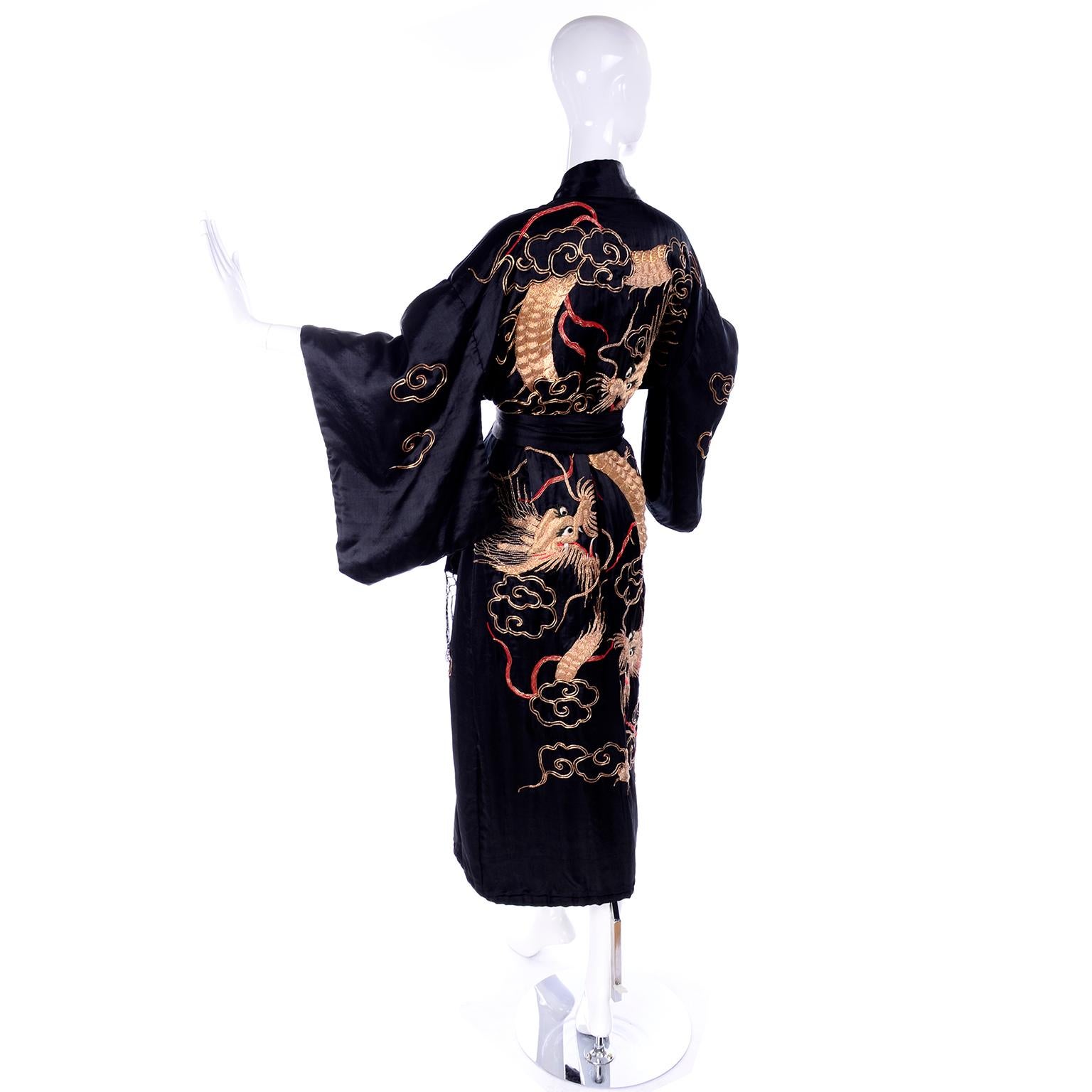 Vintage Black Silk Kimono W/ Gold Metallic Chinese Dragons Clouds & Lightning In Excellent Condition In Portland, OR