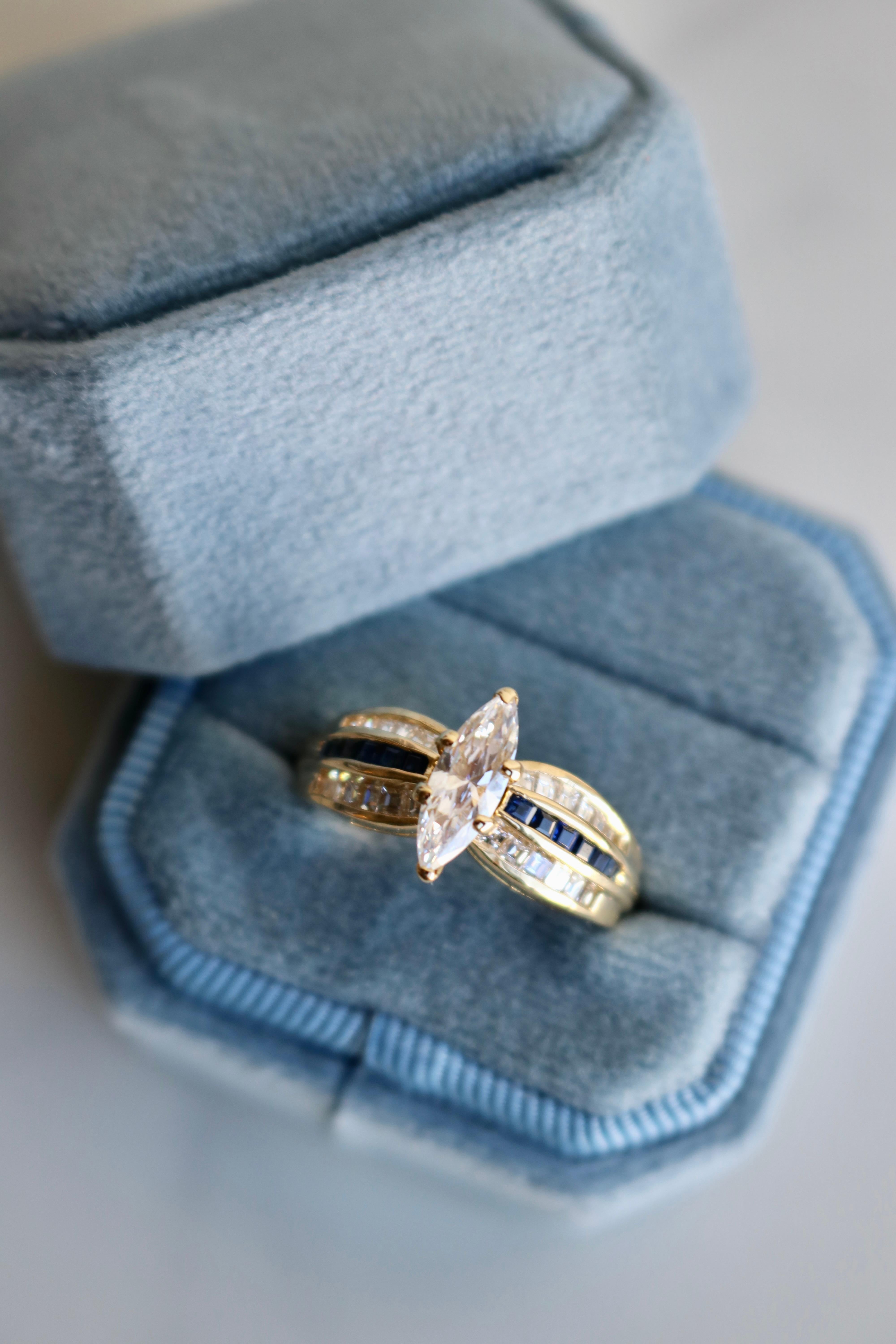 Vintage Black Starr and Frost Diamond Sapphire 18k Yellow Gold Ring 1