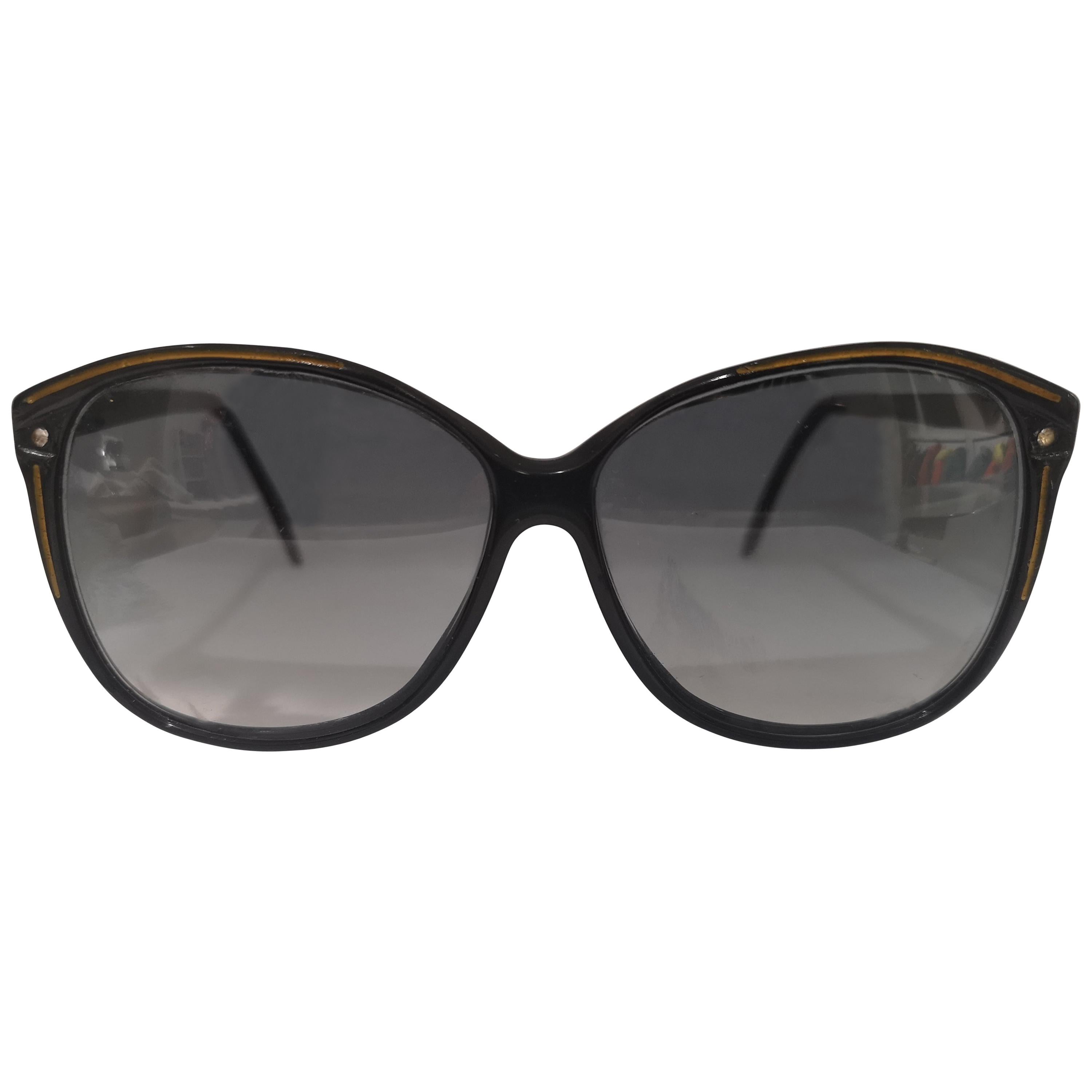 Vintage black sunglasses