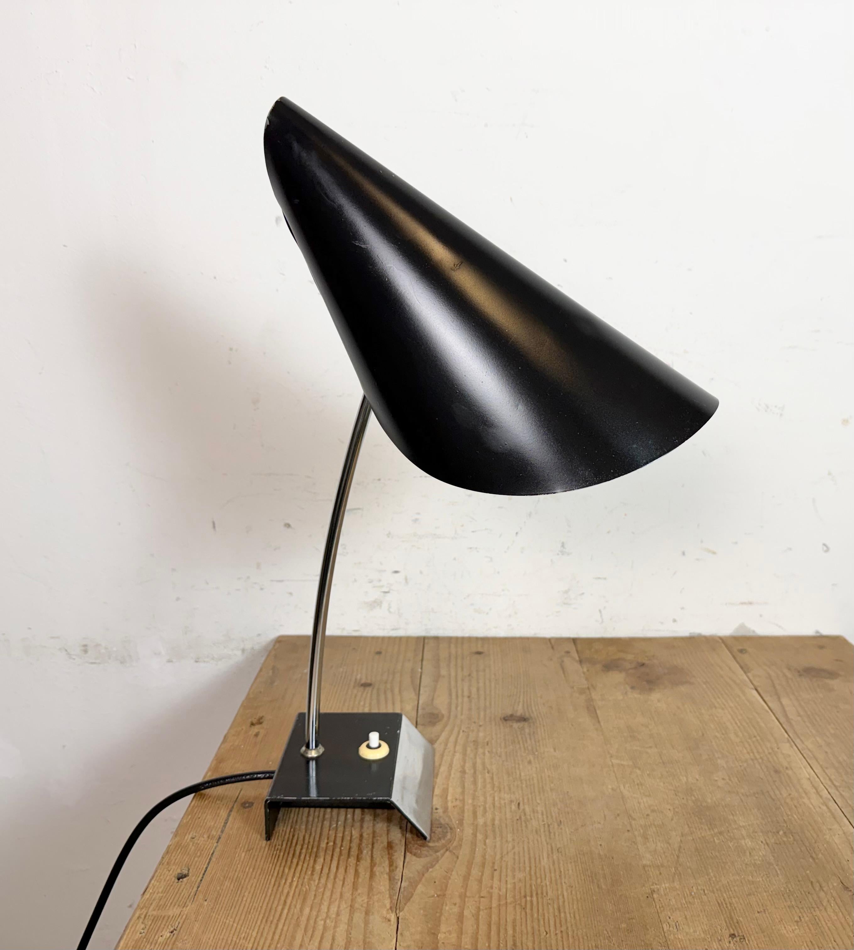 Lampe à poser vintage noire par Josef Hůrka pour Napako, 1960s en vente 5