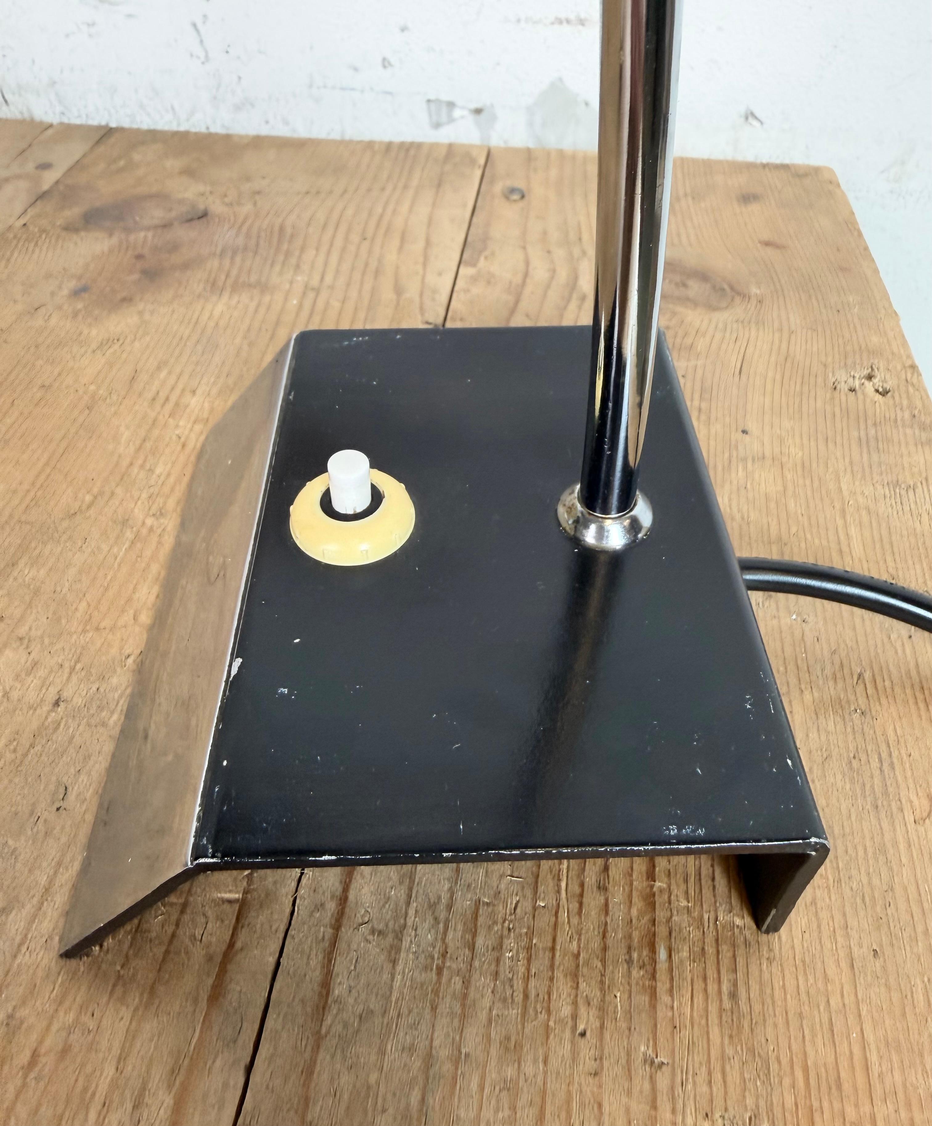Lampe à poser vintage noire par Josef Hůrka pour Napako, 1960s en vente 10