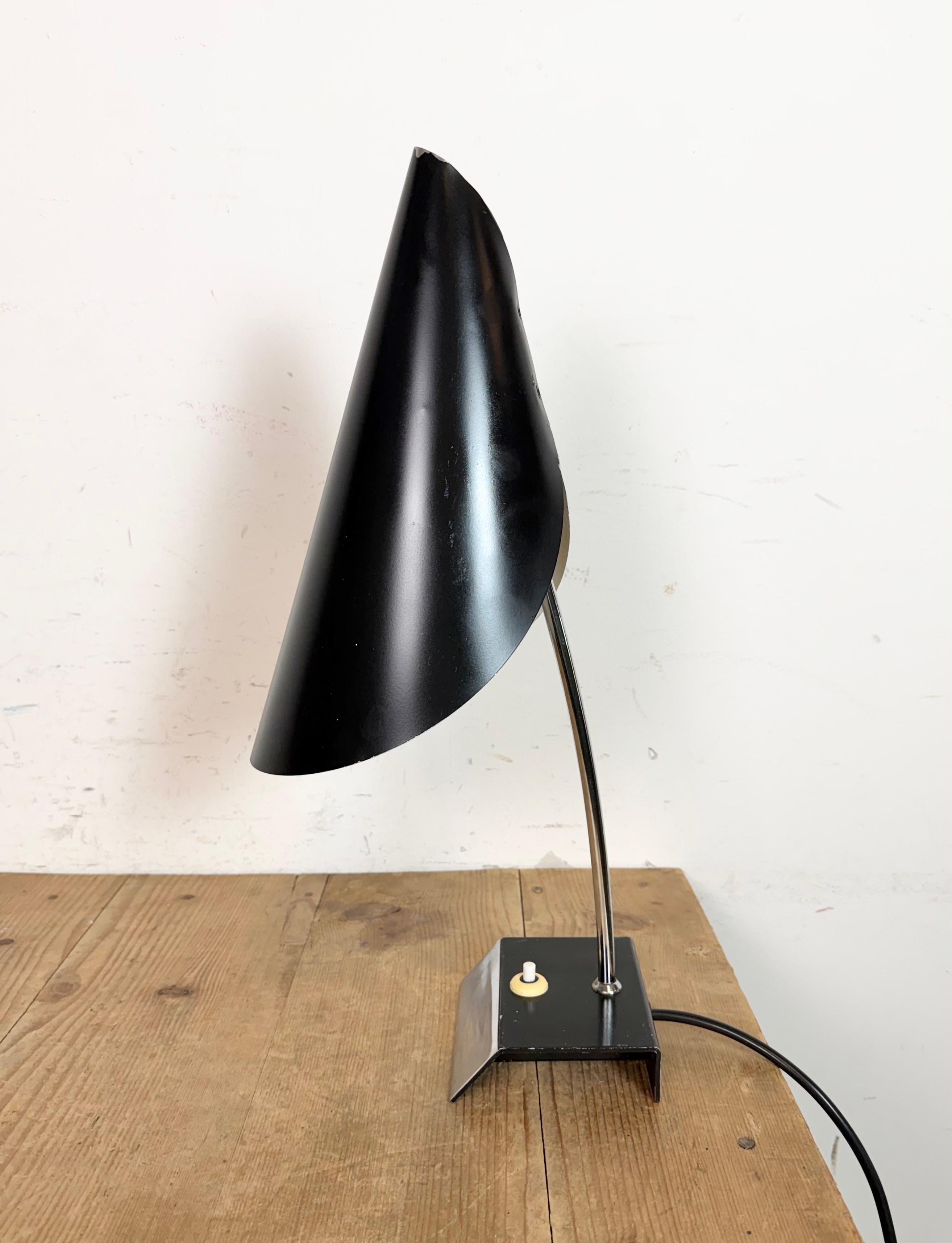 Lampe à poser vintage noire par Josef Hůrka pour Napako, 1960s en vente 1