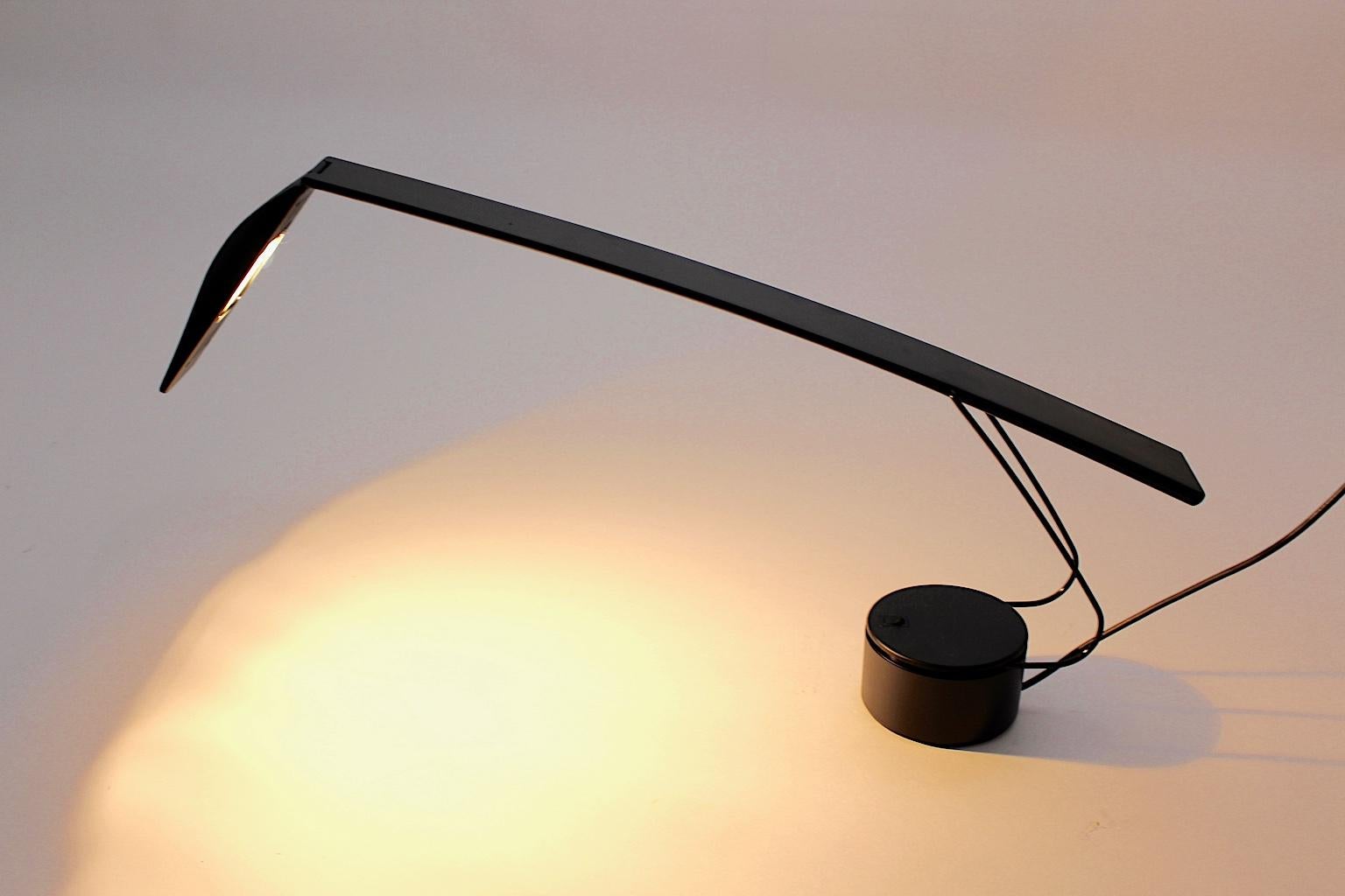 Vintage Black Table Lamp / Desk Lamp by Mario Barbaglia Marco Colombo Dove Italy In Good Condition In Vienna, AT