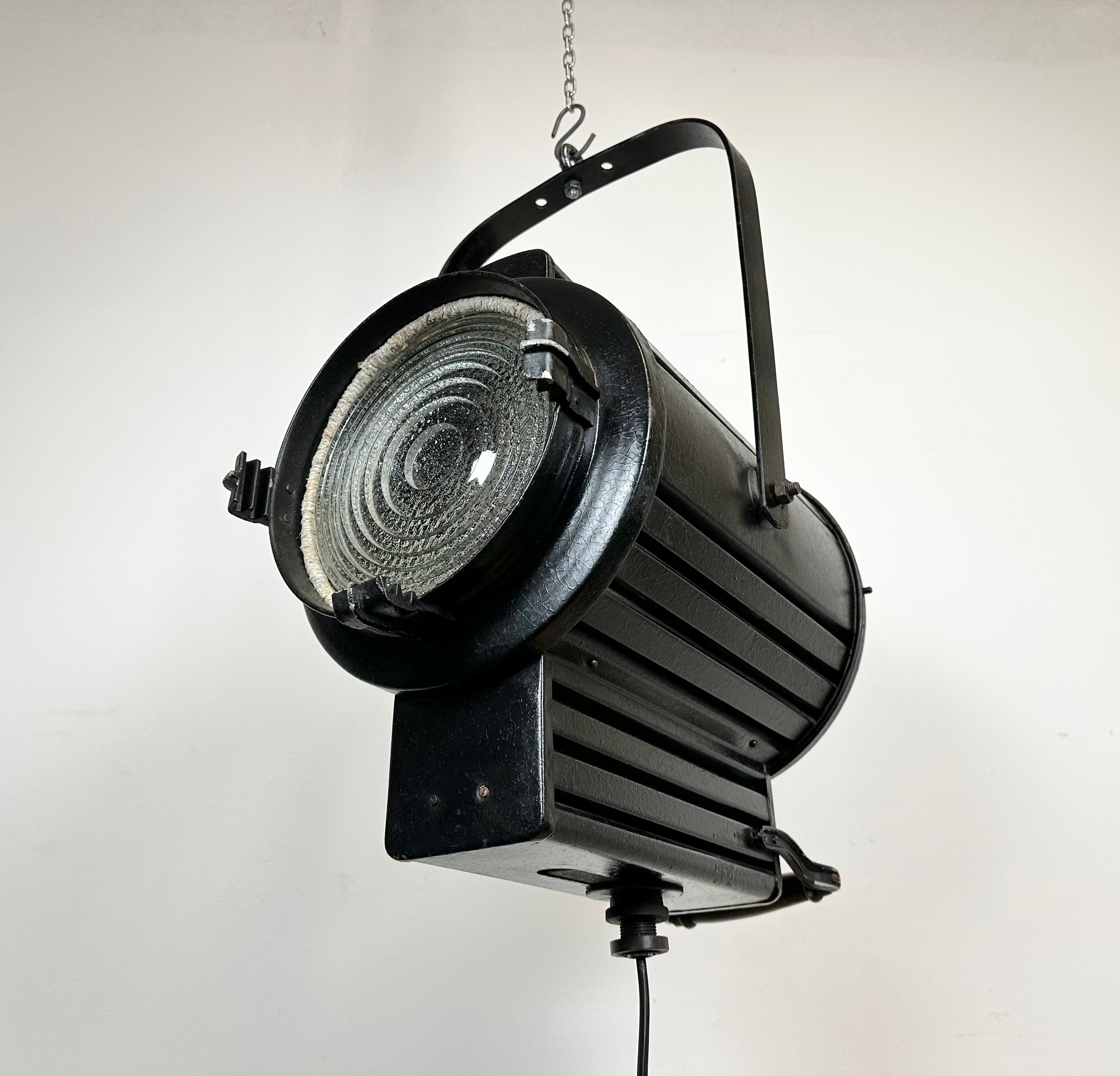 Vintage Black Theatre Spotlight, 1960s In Good Condition For Sale In Kojetice, CZ