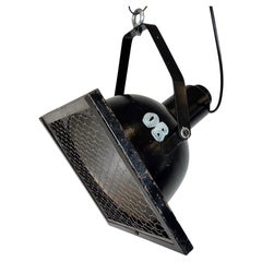 Lampadari e pendenti in metallo