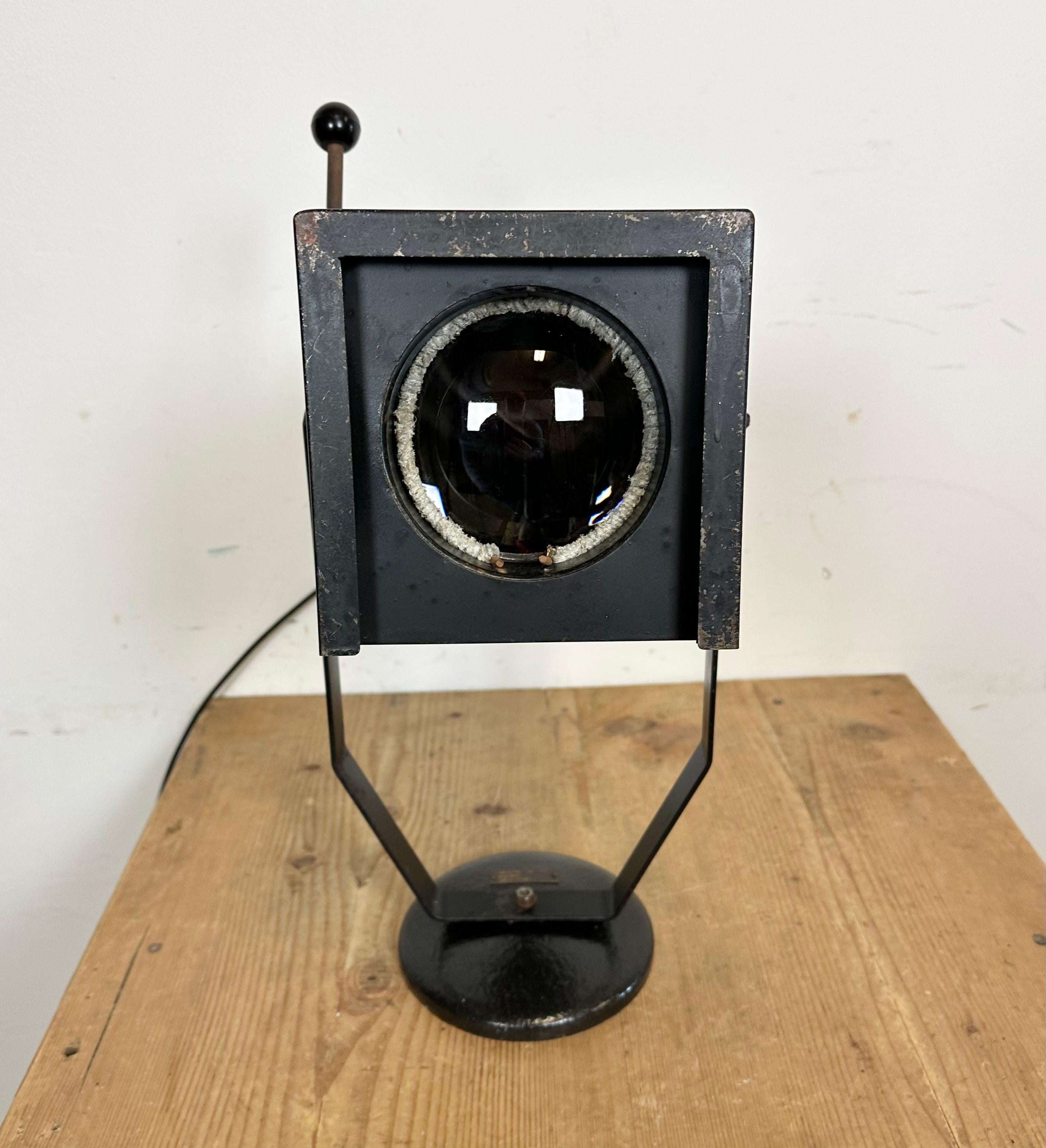 Vintage Black Theatre Spotlight Table Lamp, 1960s For Sale 7