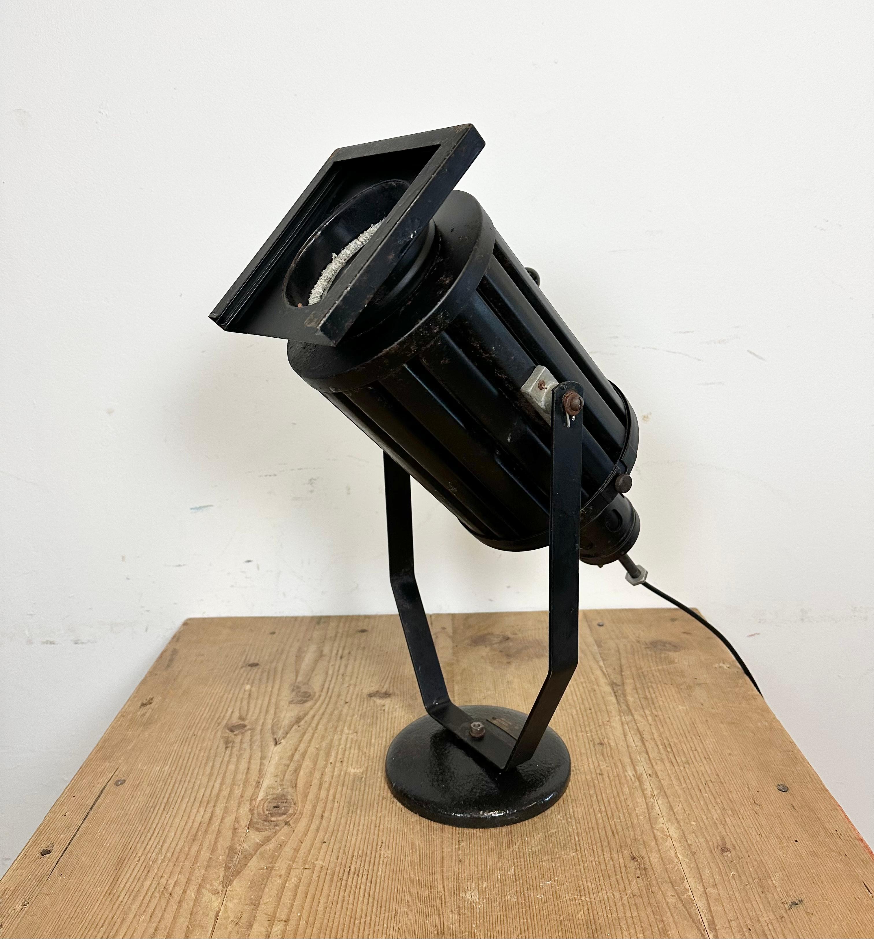 Vintage Black Theatre Spotlight Table Lamp, 1960s For Sale 8