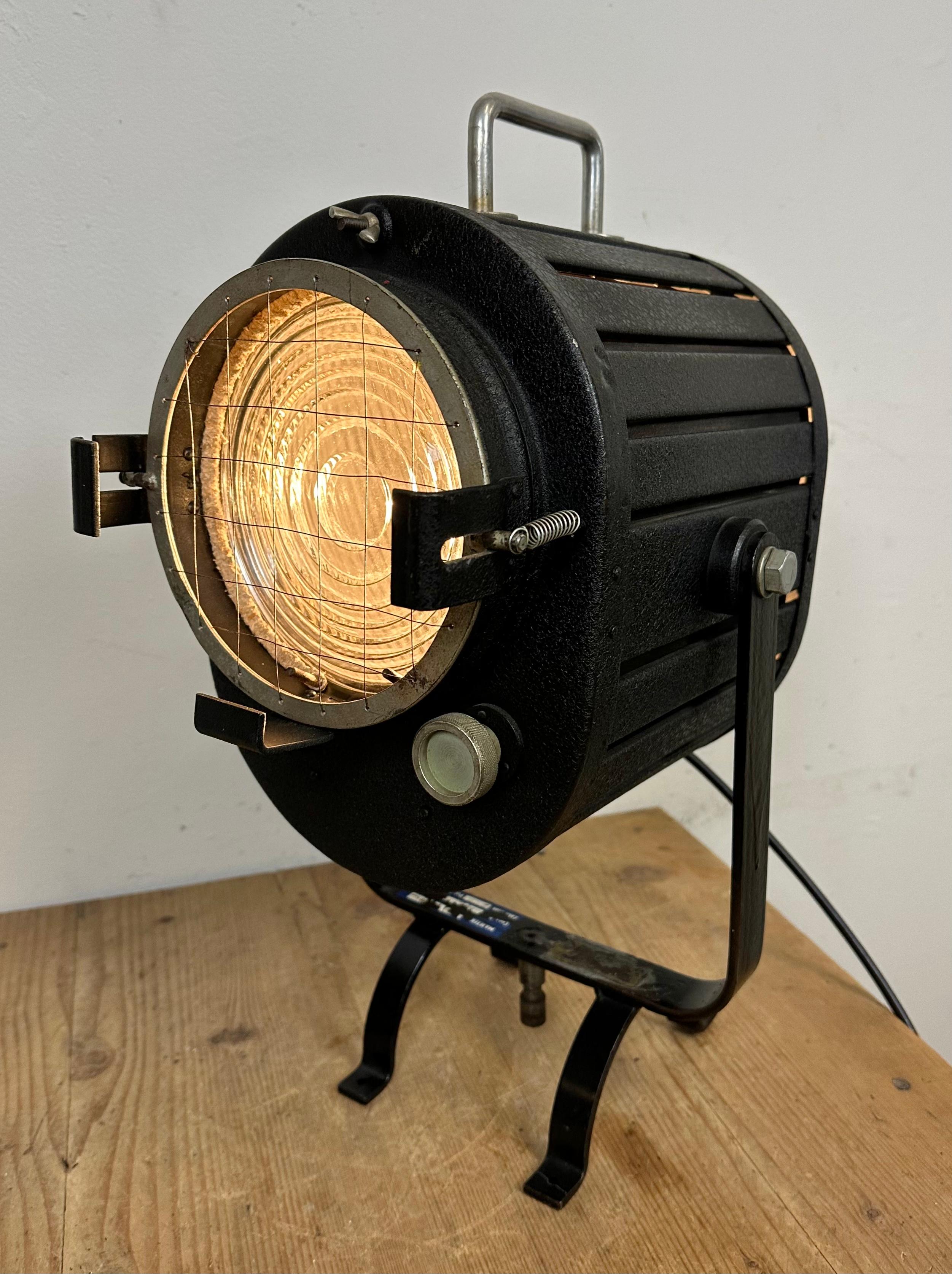 Vintage Black Theatre Spotlight Table Lamp, 1960s For Sale 11