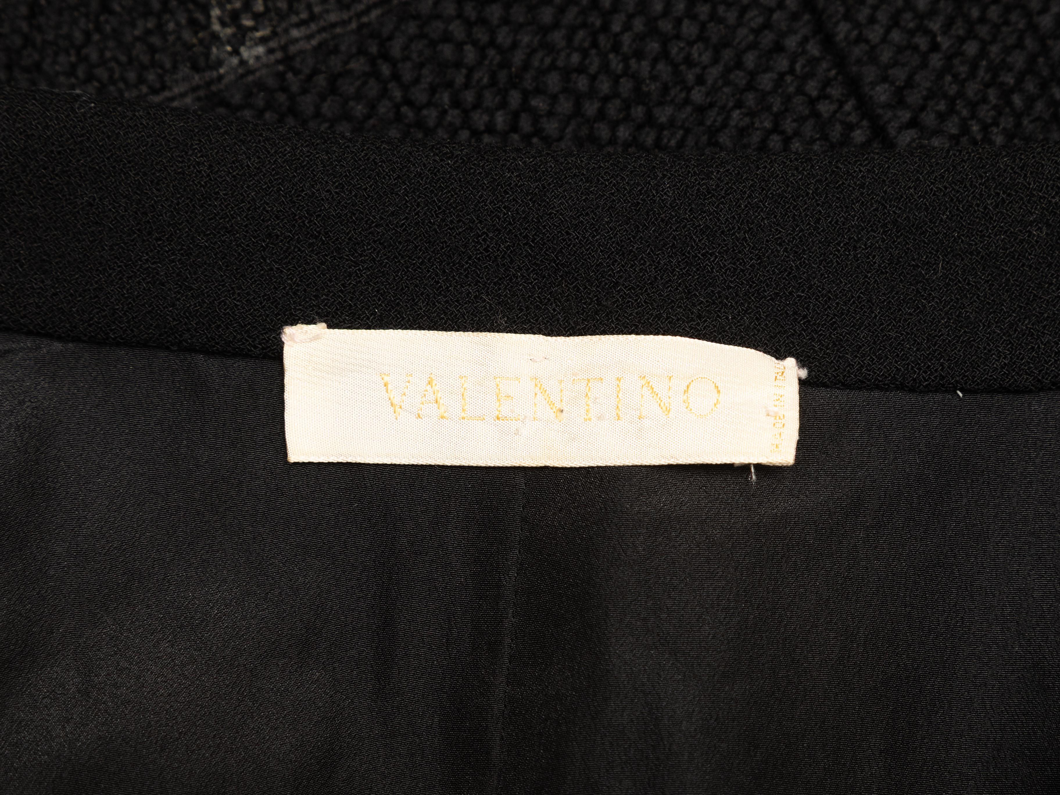 Vintage Schwarz Valentino Kurzärmeliges Kleid mit Kragen Größe US S im Angebot 1