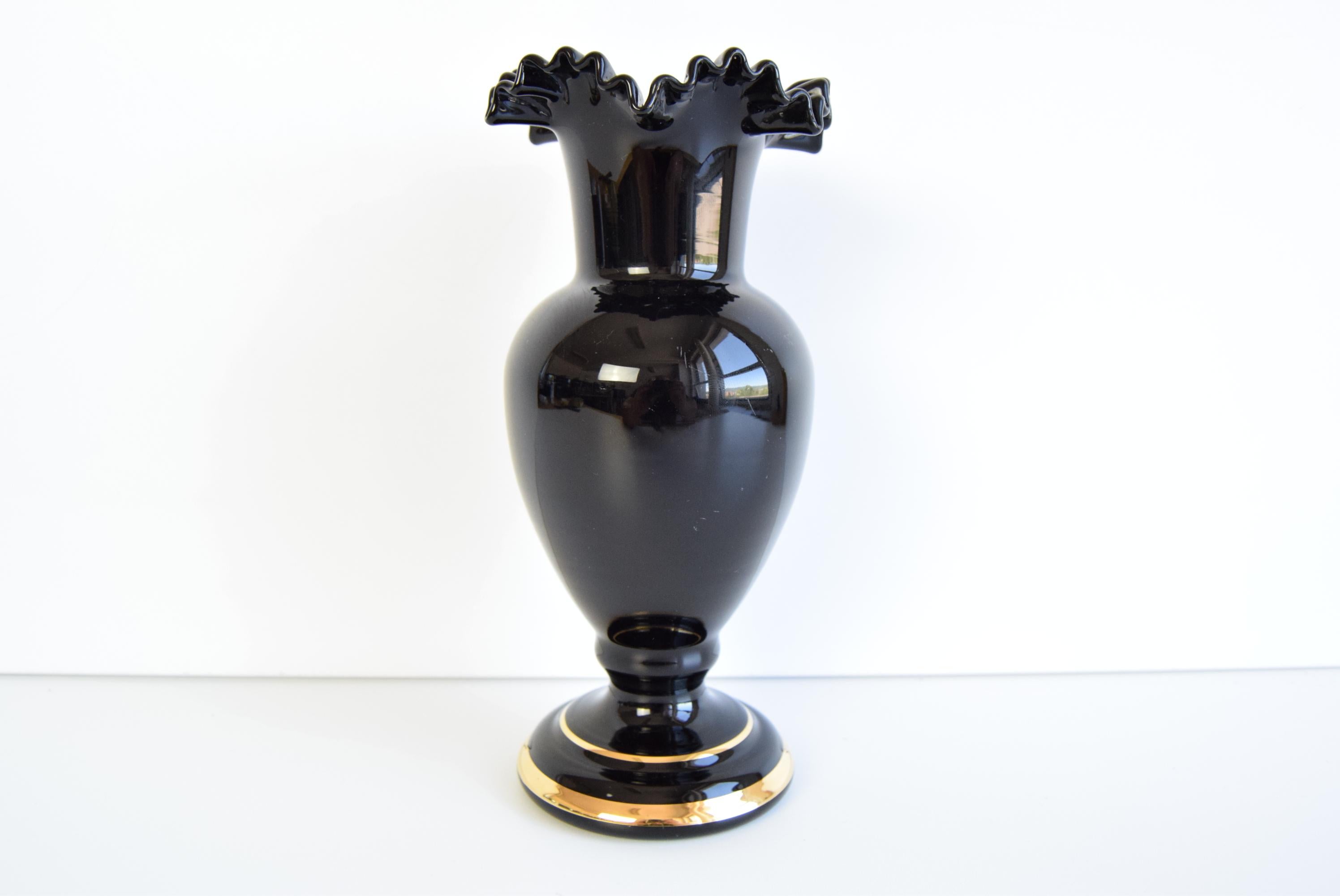 Vintage Black Vase, gilded, Handmade, Crystalex Nový Bor  1970's. In Good Condition For Sale In Praha, CZ
