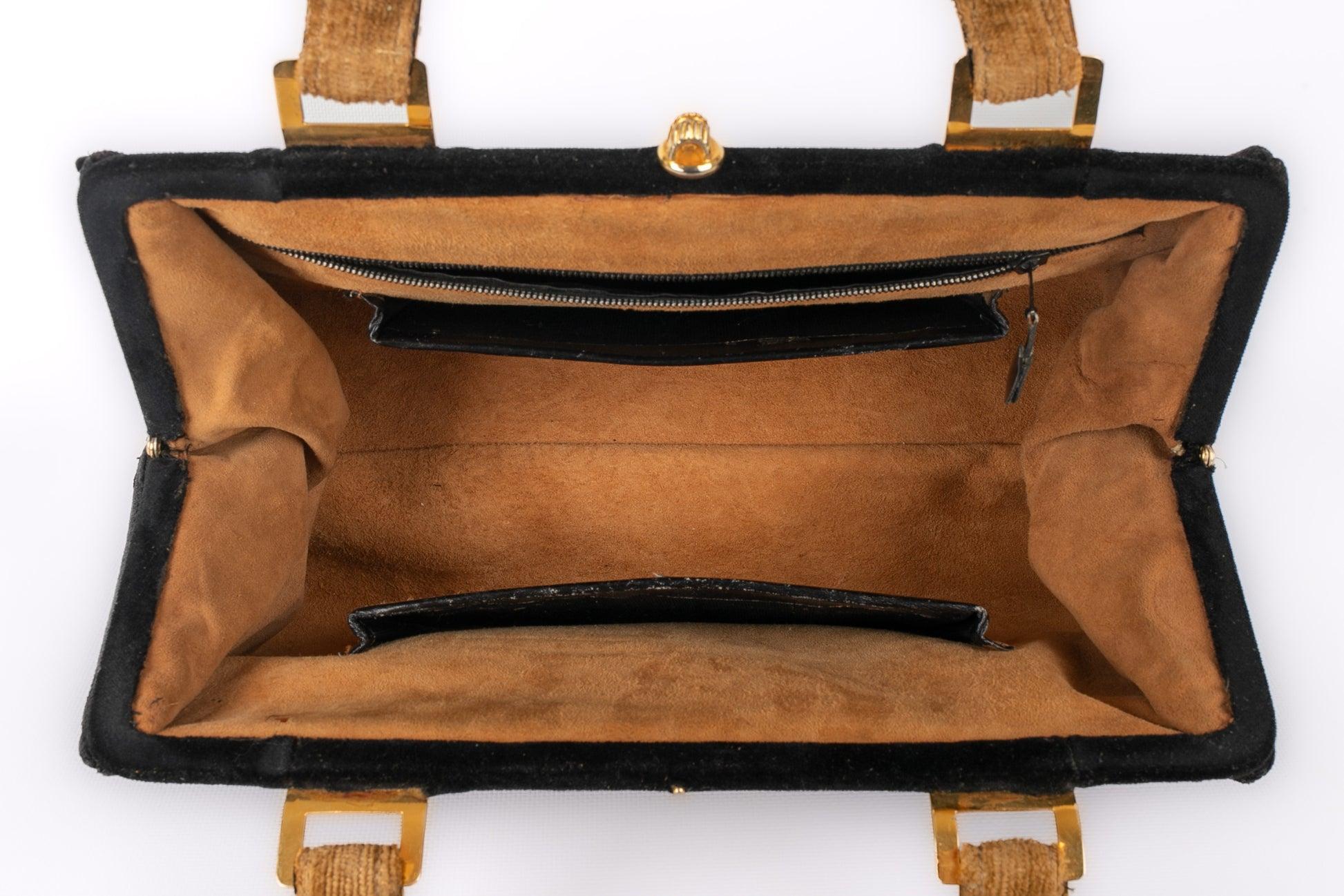 Vintage Black Velvet Handbag For Sale 6