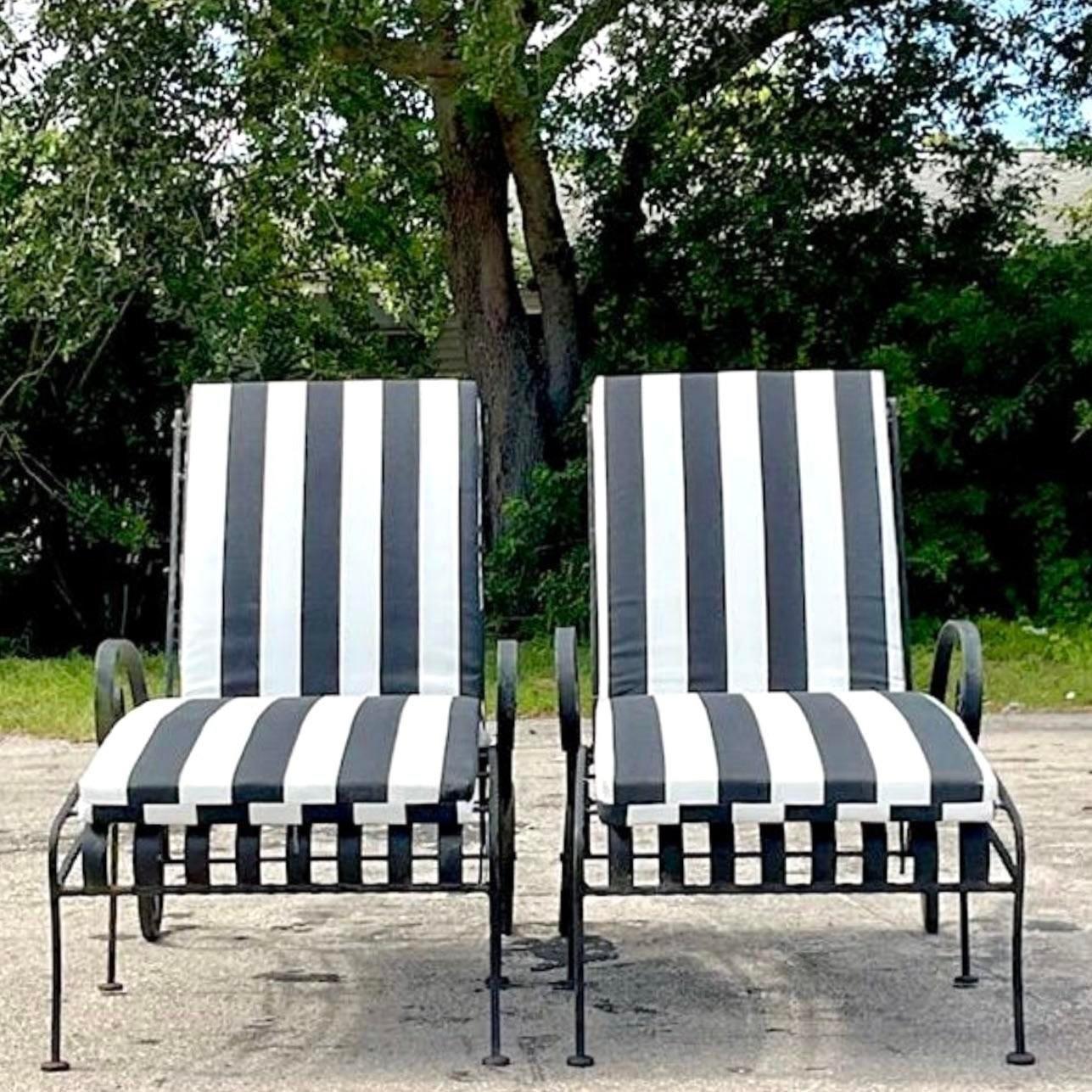 Vintage Black & White Chaise Lounge Chairs - a Pair In Good Condition In west palm beach, FL