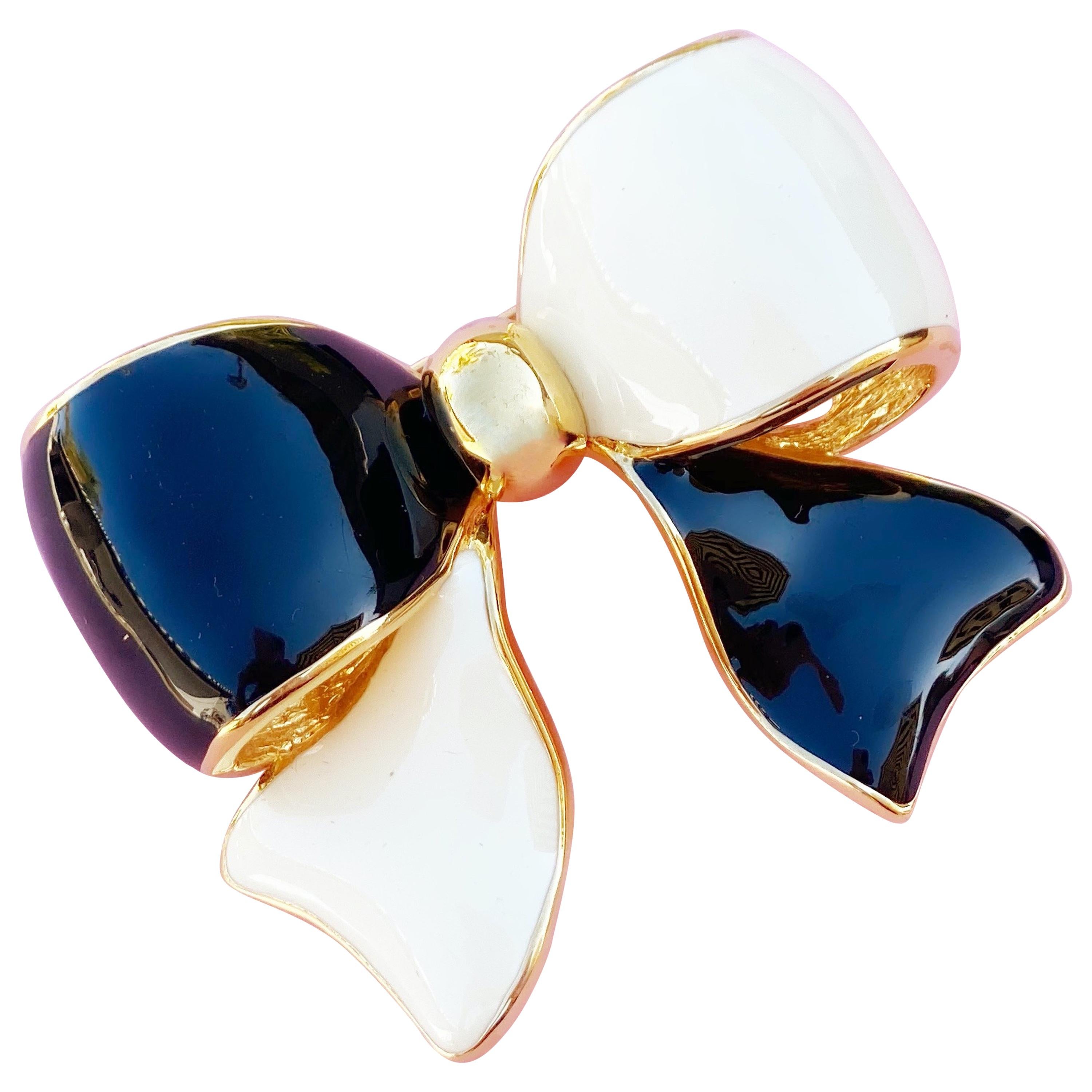 Vintage Black & White Enamel Bow Statement Brooch by Joan Rivers, 1990s For Sale