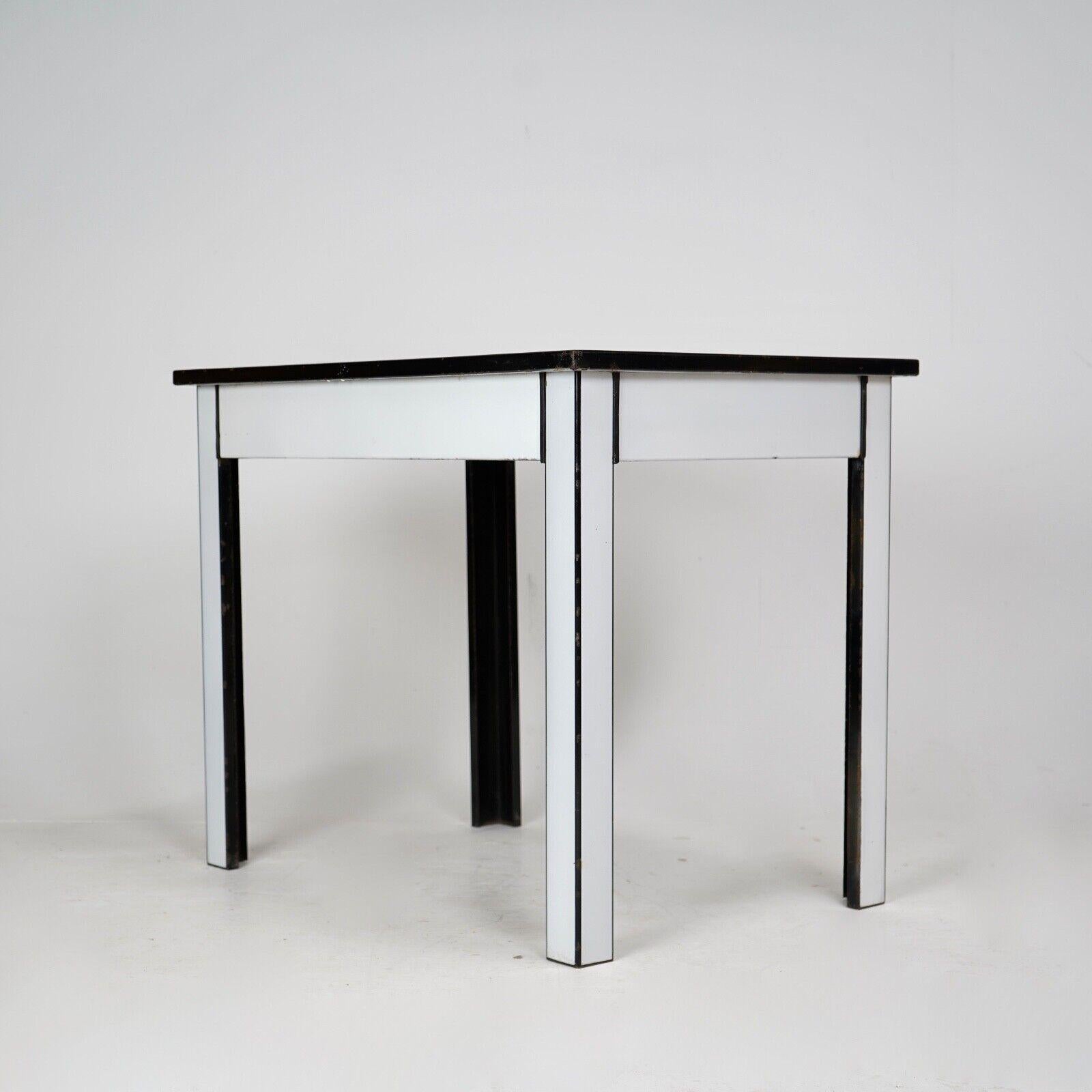 Mesa rectangular esmaltada francesa vintage en blanco y negro en venta 1