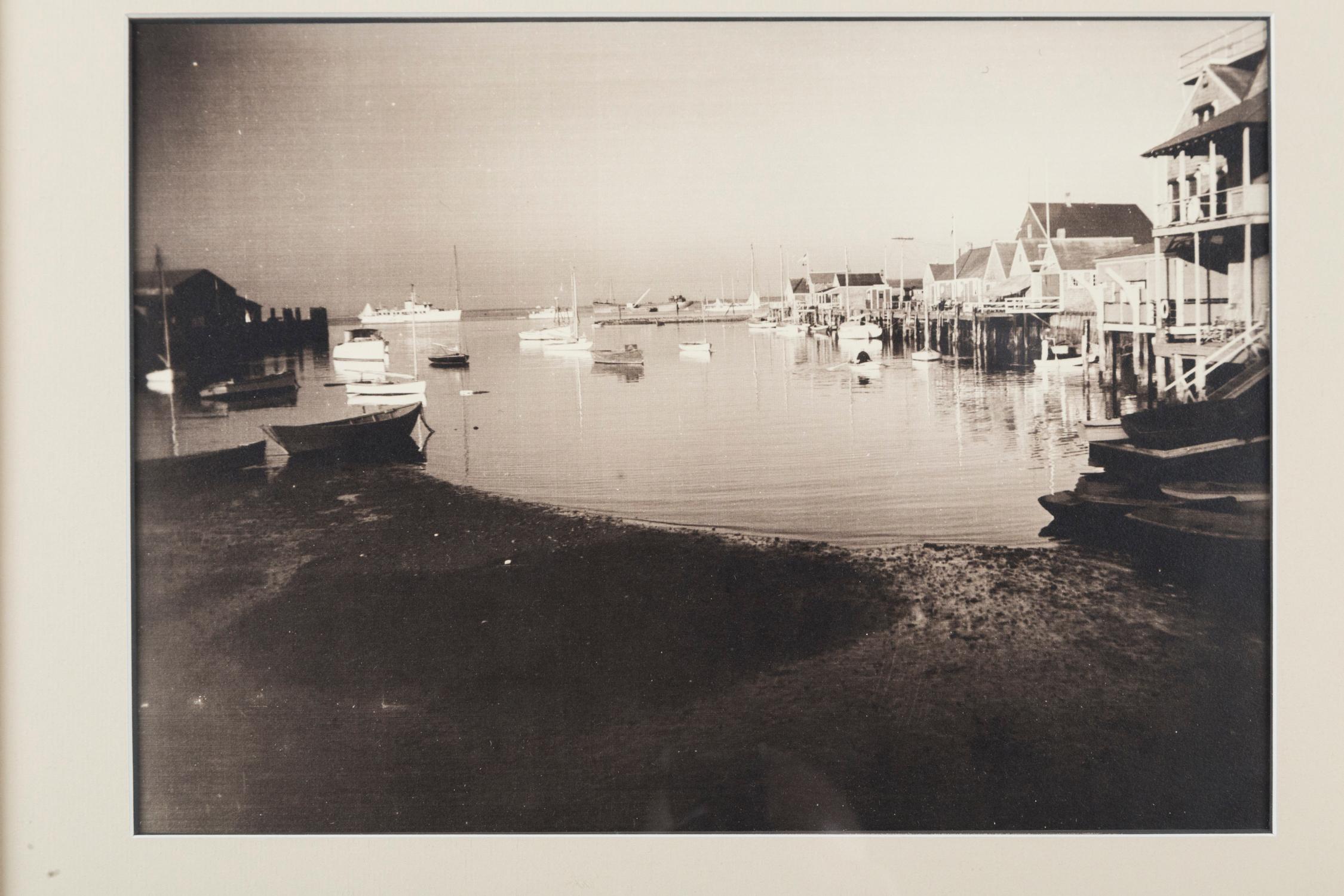 Schwarz-Weiß-Fotografie im Vintage-Stil, Nantucket Harbor, James F. Barker, um 1935 im Zustand „Gut“ im Angebot in Chappaqua, NY