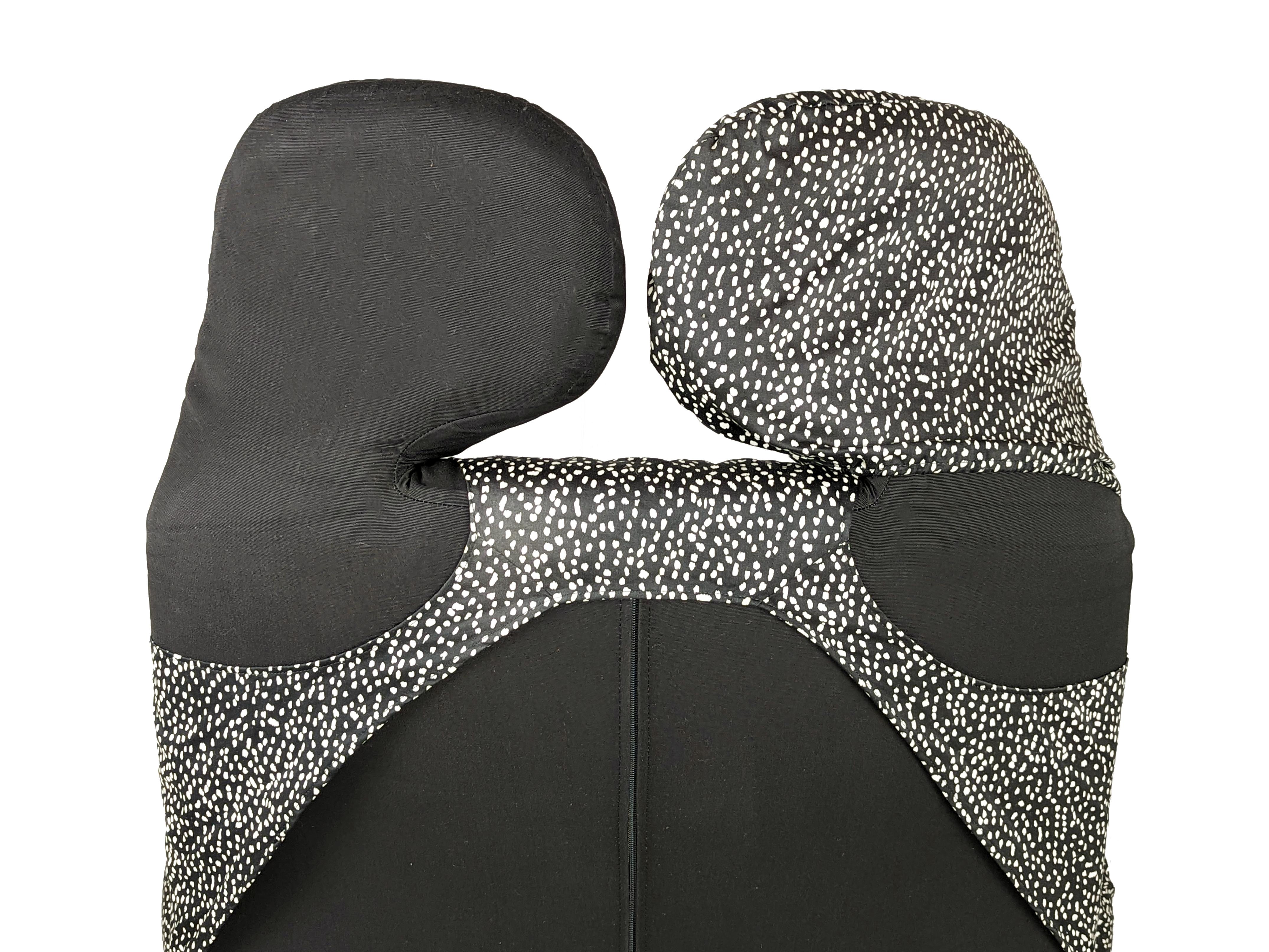 Post-Modern Vintage Black & White Wink Lounge Chair by Toshiyuki Kita for Cassina, 1980s For Sale