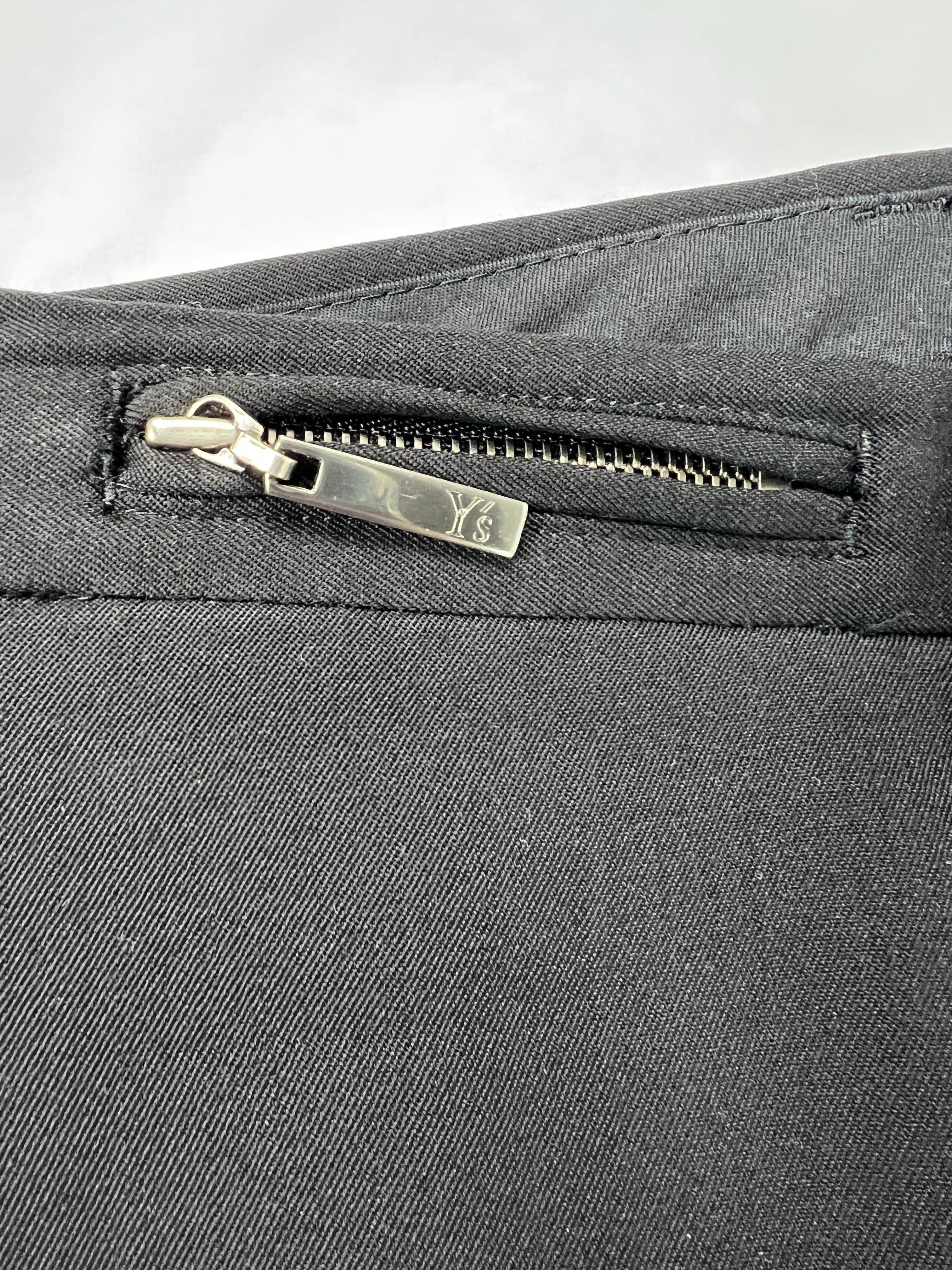 Vintage Black Wool Trousers Pants In Good Condition For Sale In Beverly Hills, CA