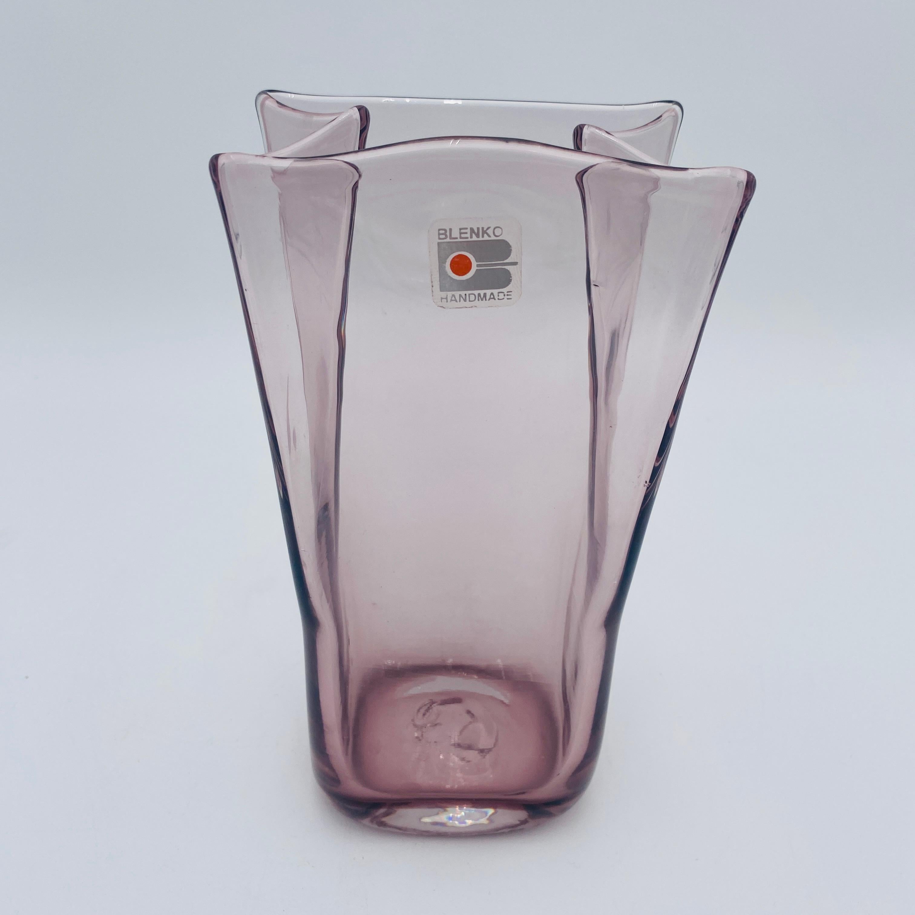 Vaso Blenko d'epoca con sacchetto di carta ametista di Don Shepherd in vendita 3
