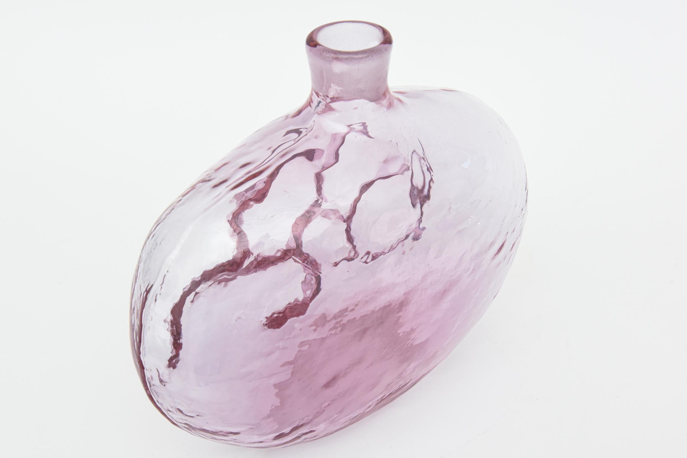 Vintage Blenko Light Purple Decanter Bottle With Stopper and Molded Design In Good Condition For Sale In North Miami, FL