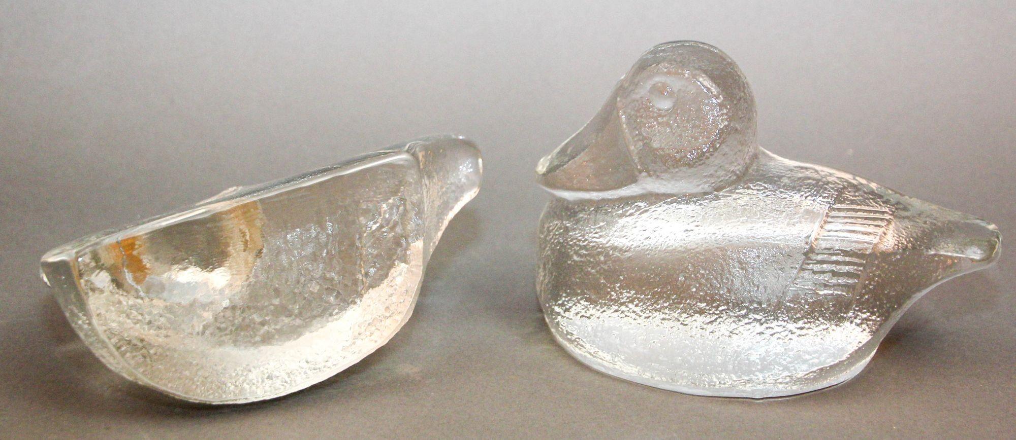 Vintage BLENKO USA Glas Ente Buchstützen ein Paar aus den 1980er Jahren (Moderne der Mitte des Jahrhunderts) im Angebot