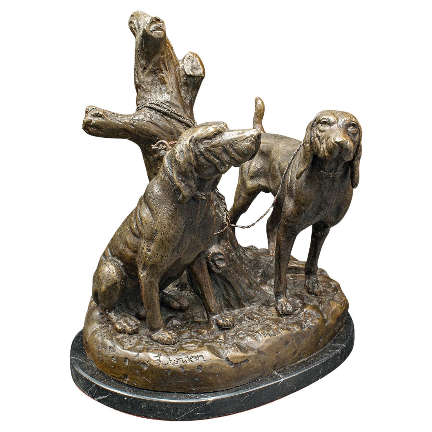 Vintage Bloodhound Ornament, American, Bronze, Marble, Dog Sculpture, Circa 1950 For Sale